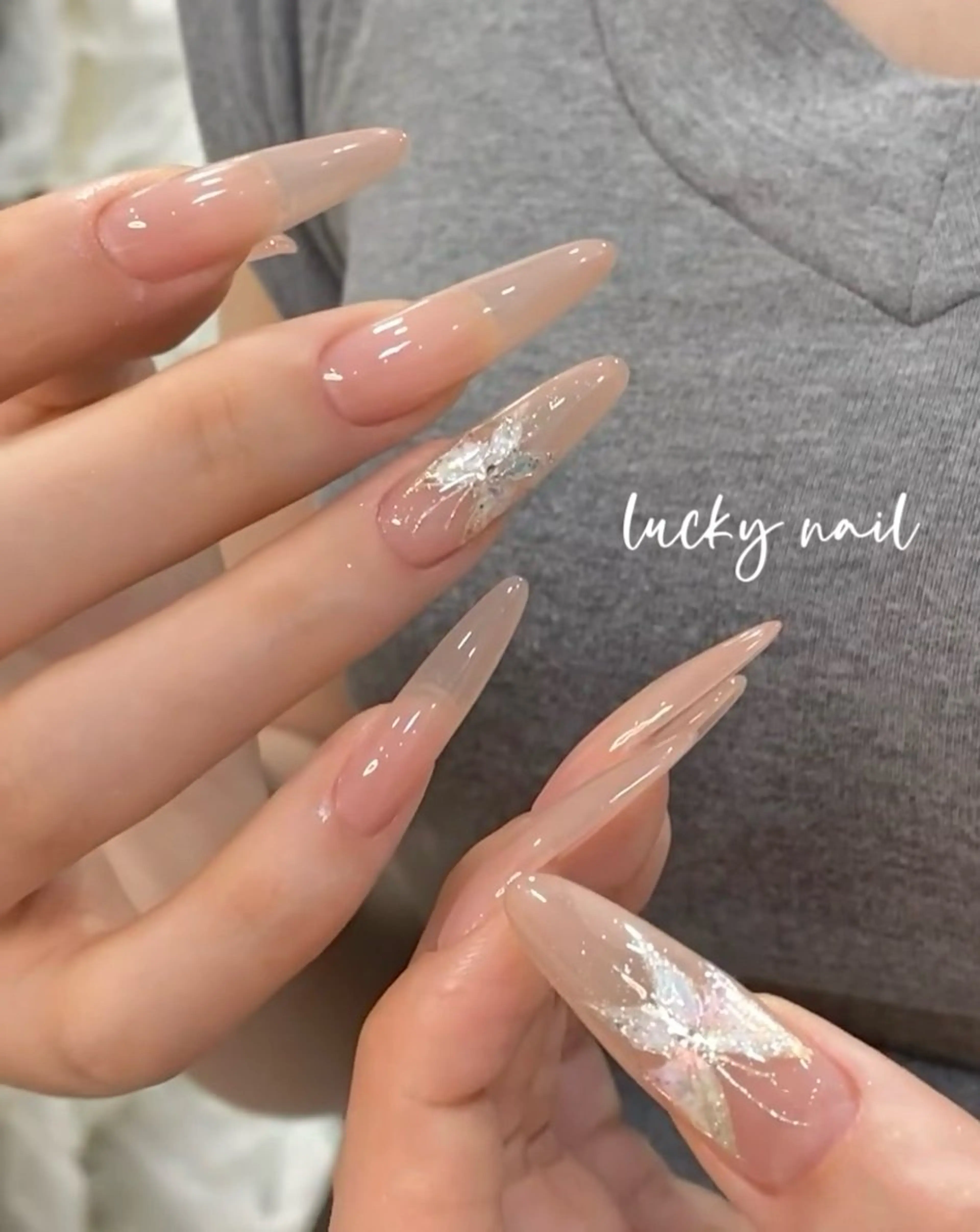 【最新チップの長さだし】シンブルコース （両手アート2本 ）の写真