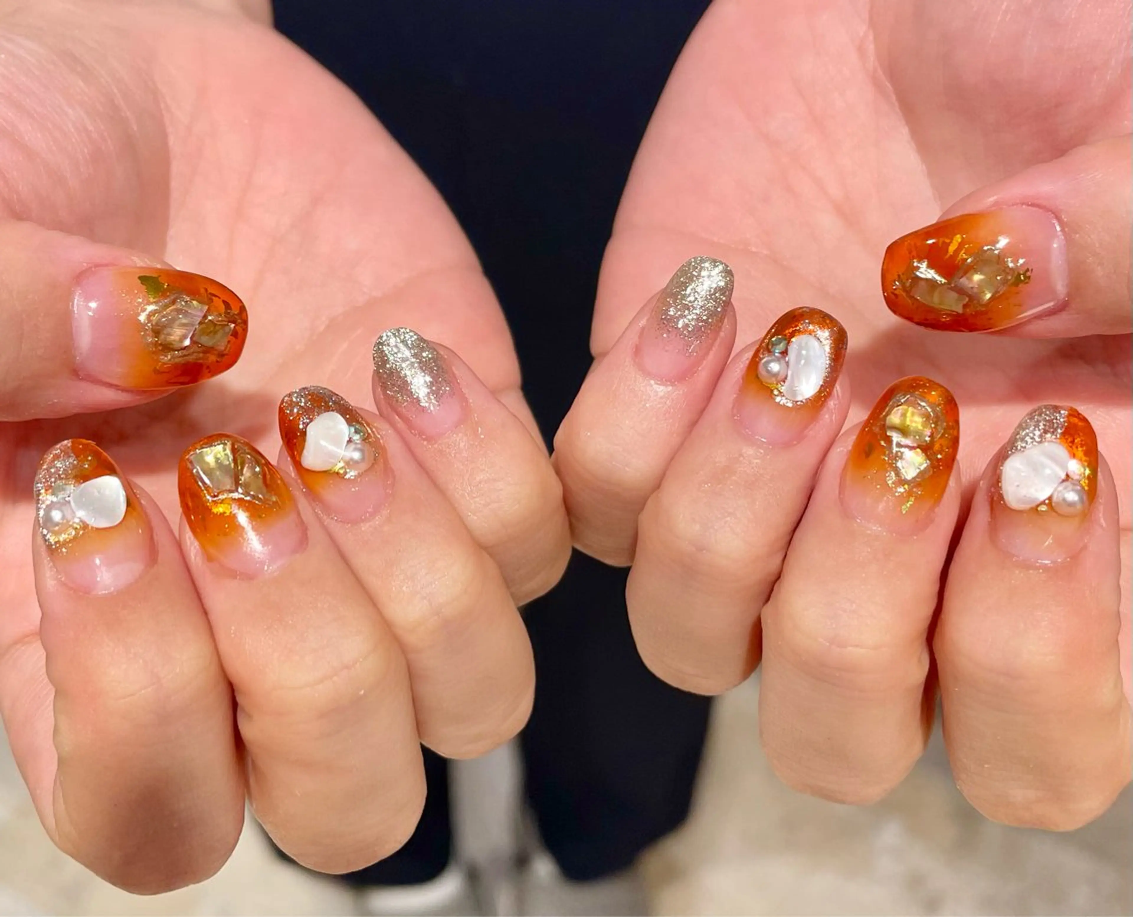 ネイル biene 鴨下愛美のネイルデザイン