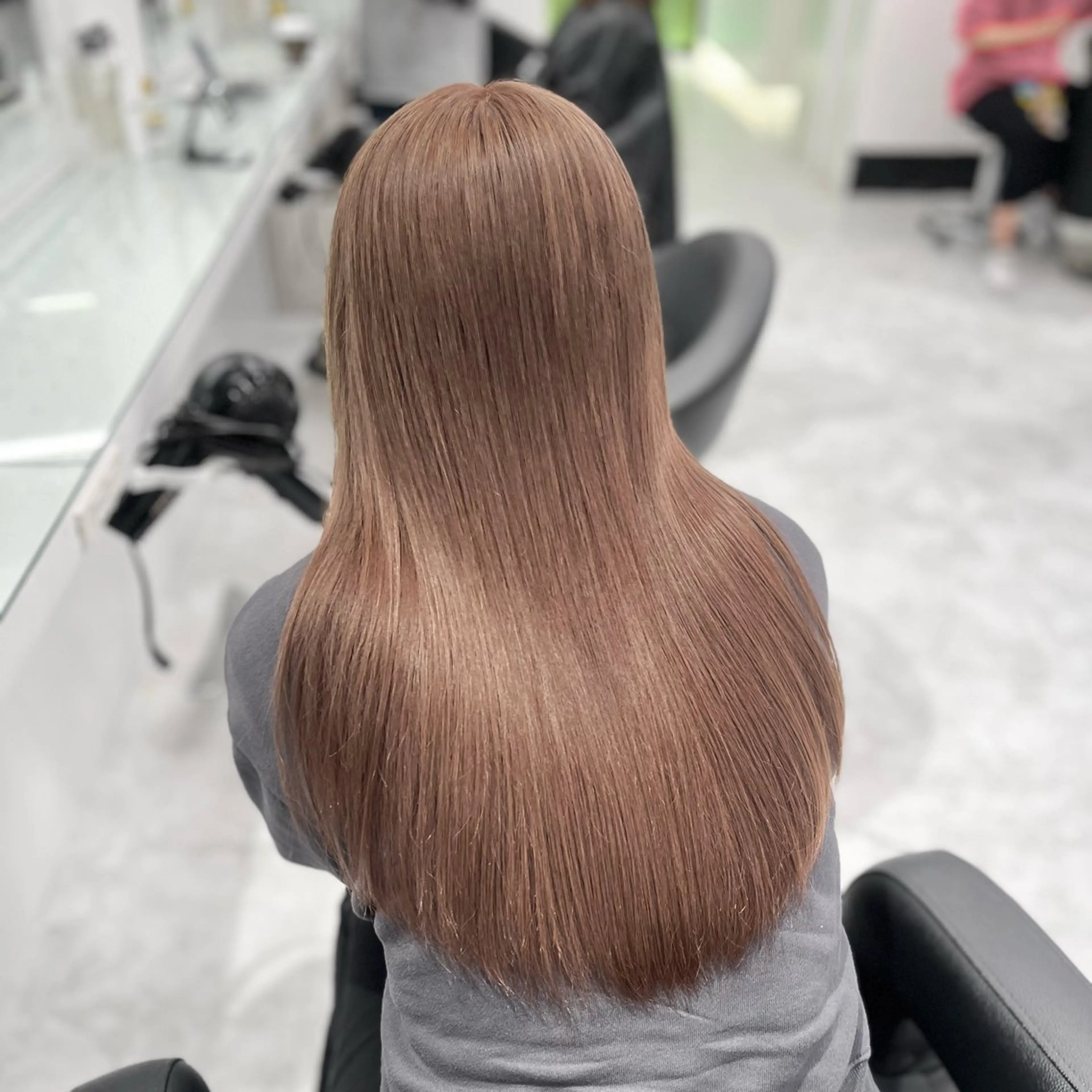 【ミニモ学割クーポン】🐇ブリーチありダブルカラー🐇パーソナルカラー診断＋炭酸spa＋コテ巻き︎の写真