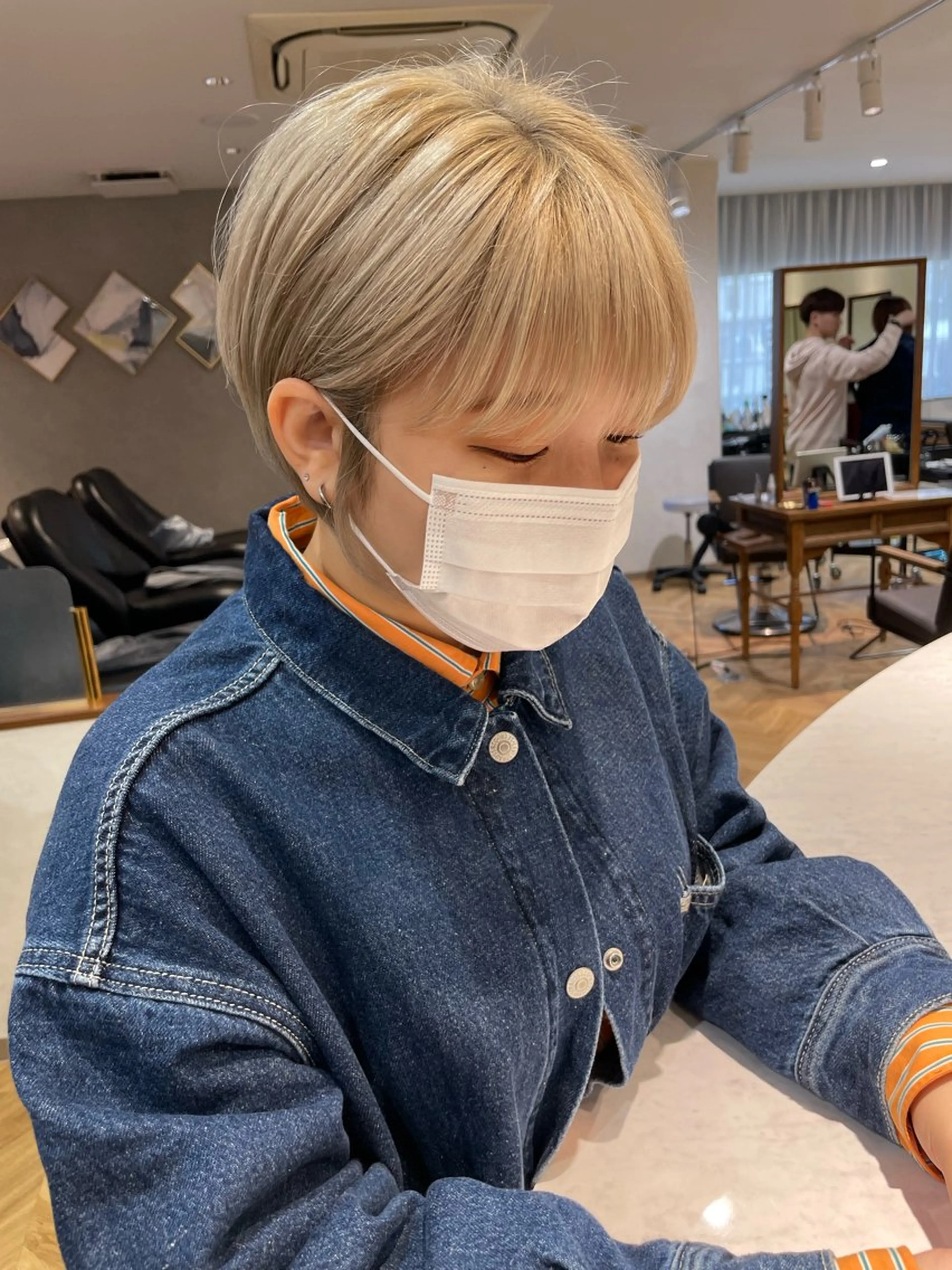 ショート カラー Aster 店長 れおん✂️のヘアスタイル