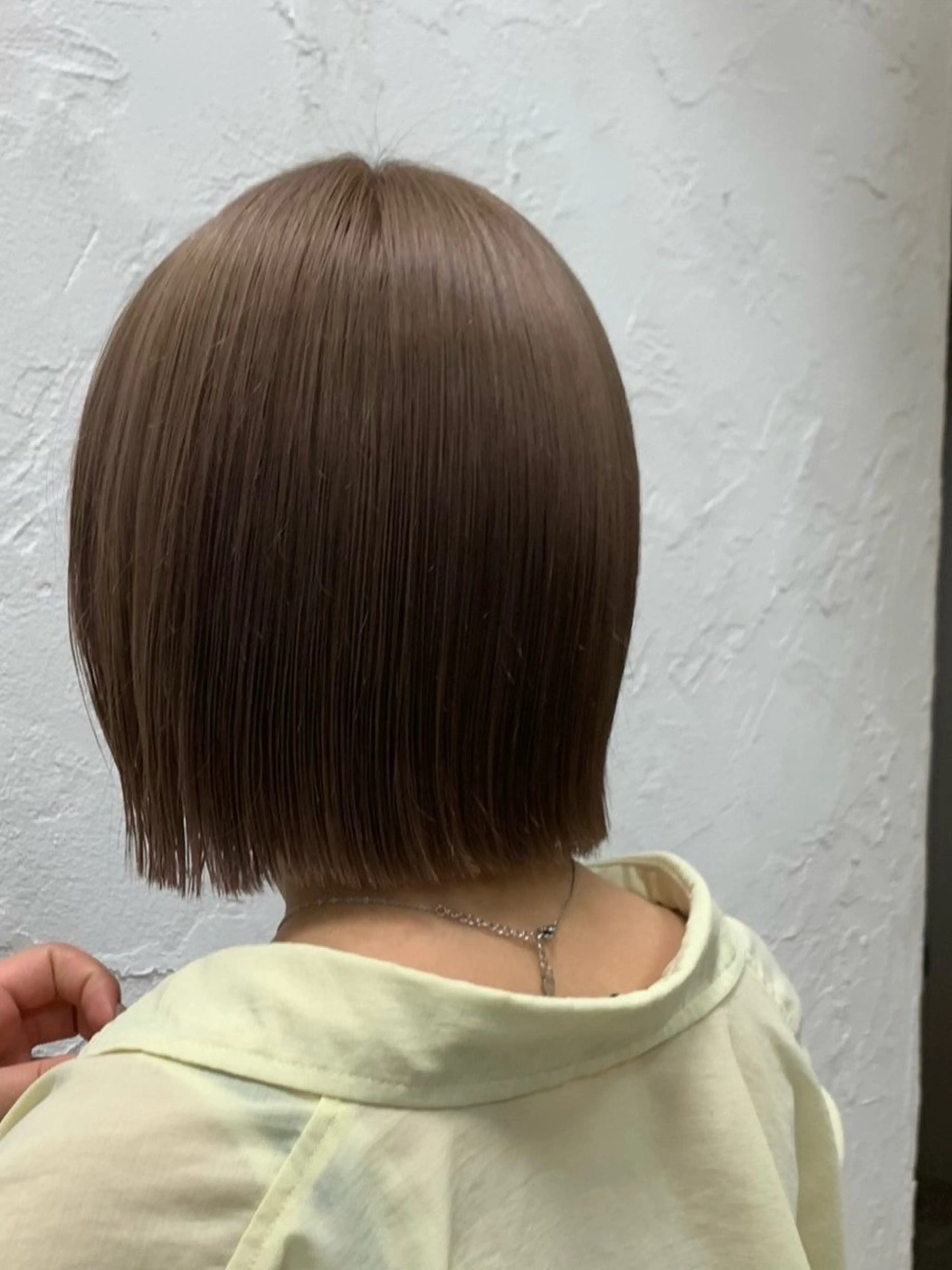 ミディアム 中務 綾乃のヘアスタイル