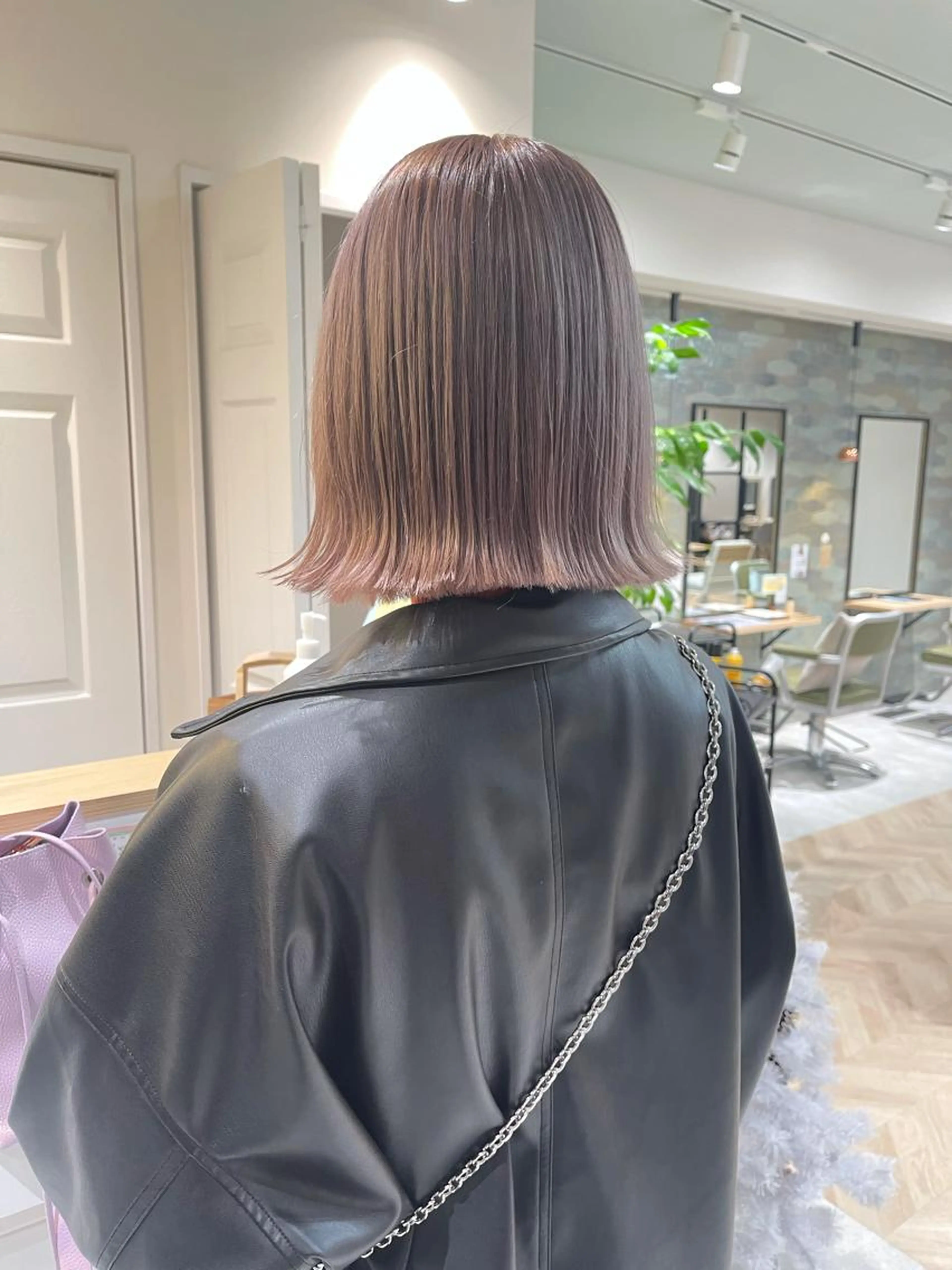 【ブリーチ毛でも艶感を♡】🐰前髪カット＋ダブルカラー＋4Stepトリートメント🐰の写真