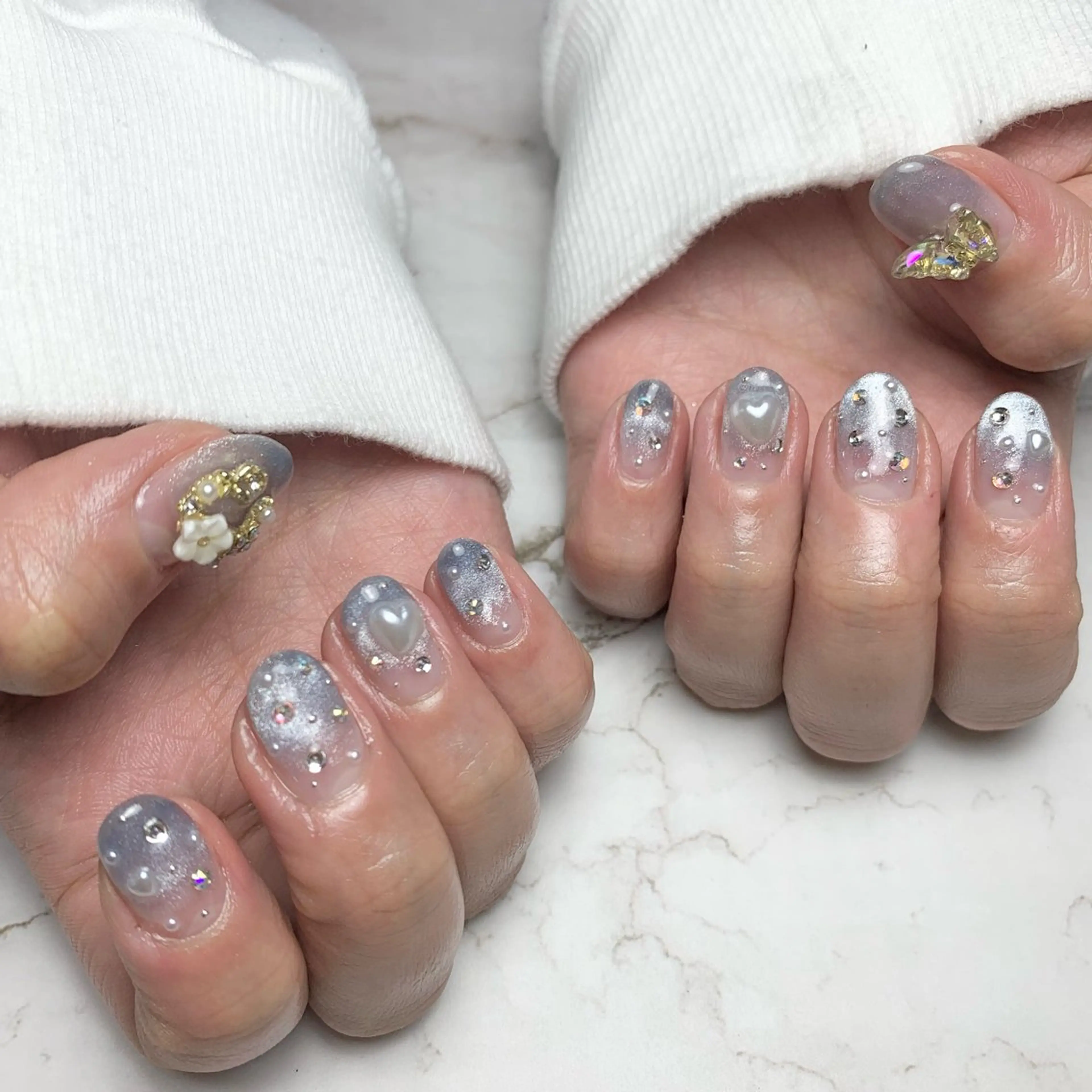 ネイル アートネイル 'Olu KUMIのネイルデザイン