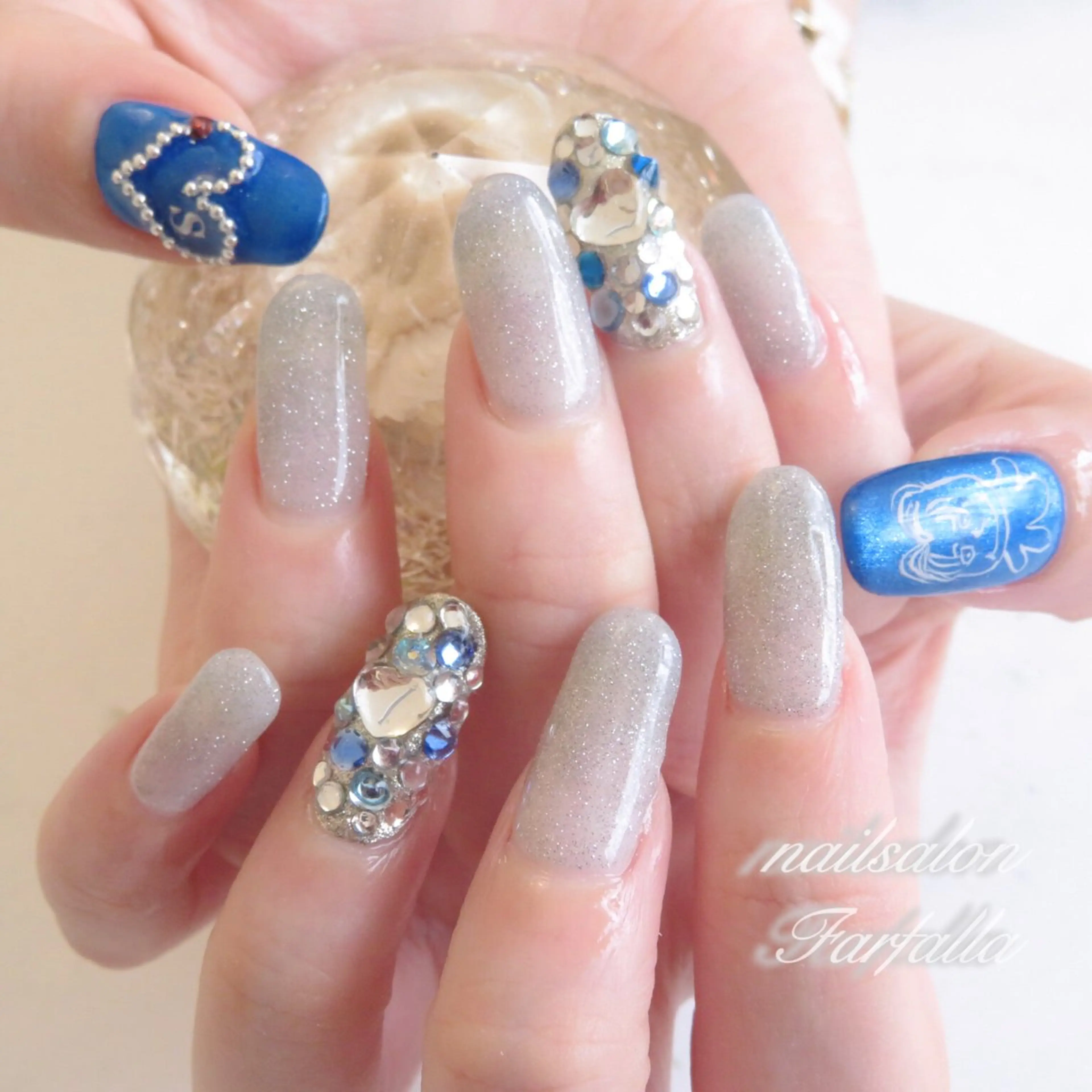 ネイル Farfalla Kieのネイルデザイン