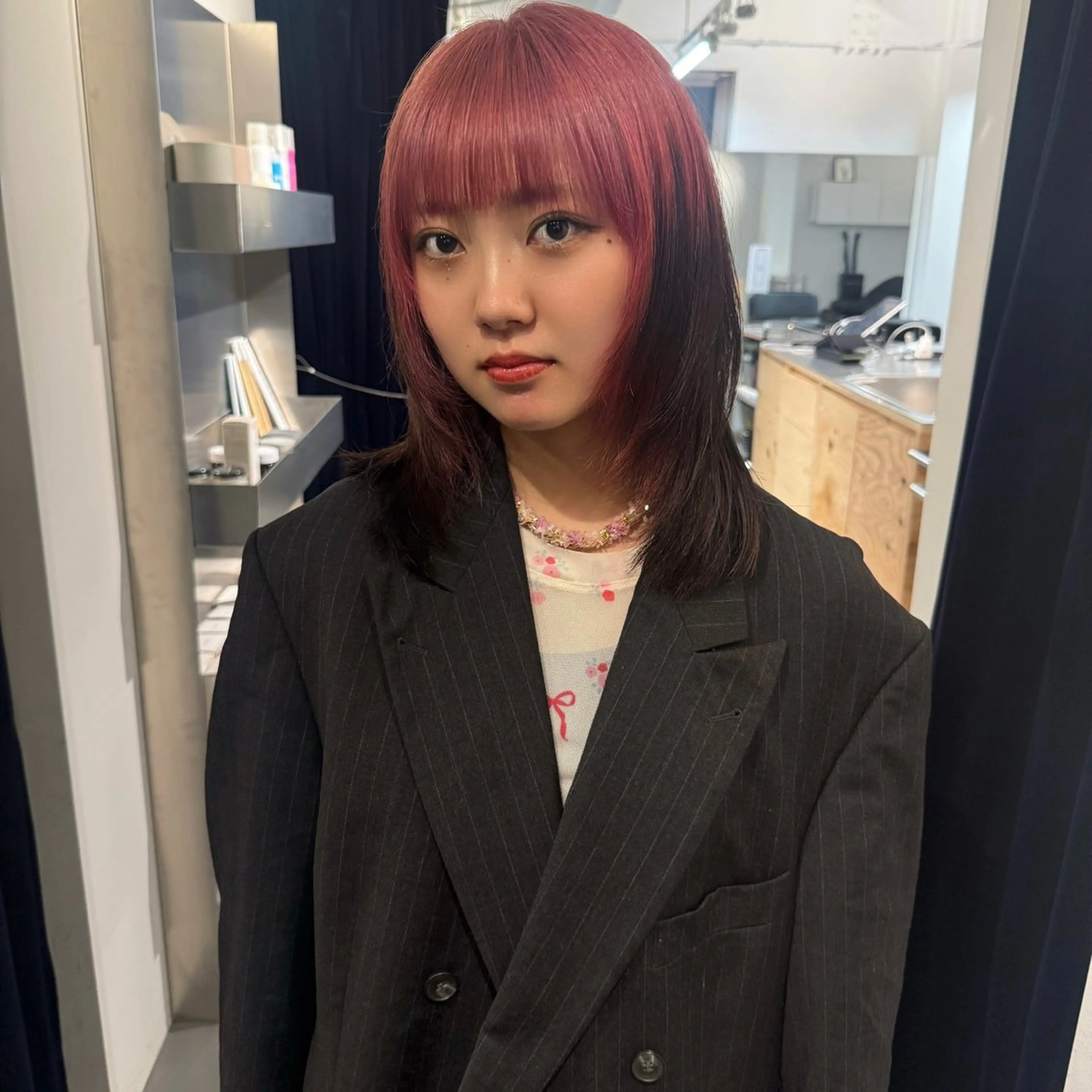 ミディアム カラー ヘアアレンジ カット ヘアカラー トリートメント Mizobe misakiのヘアスタイル