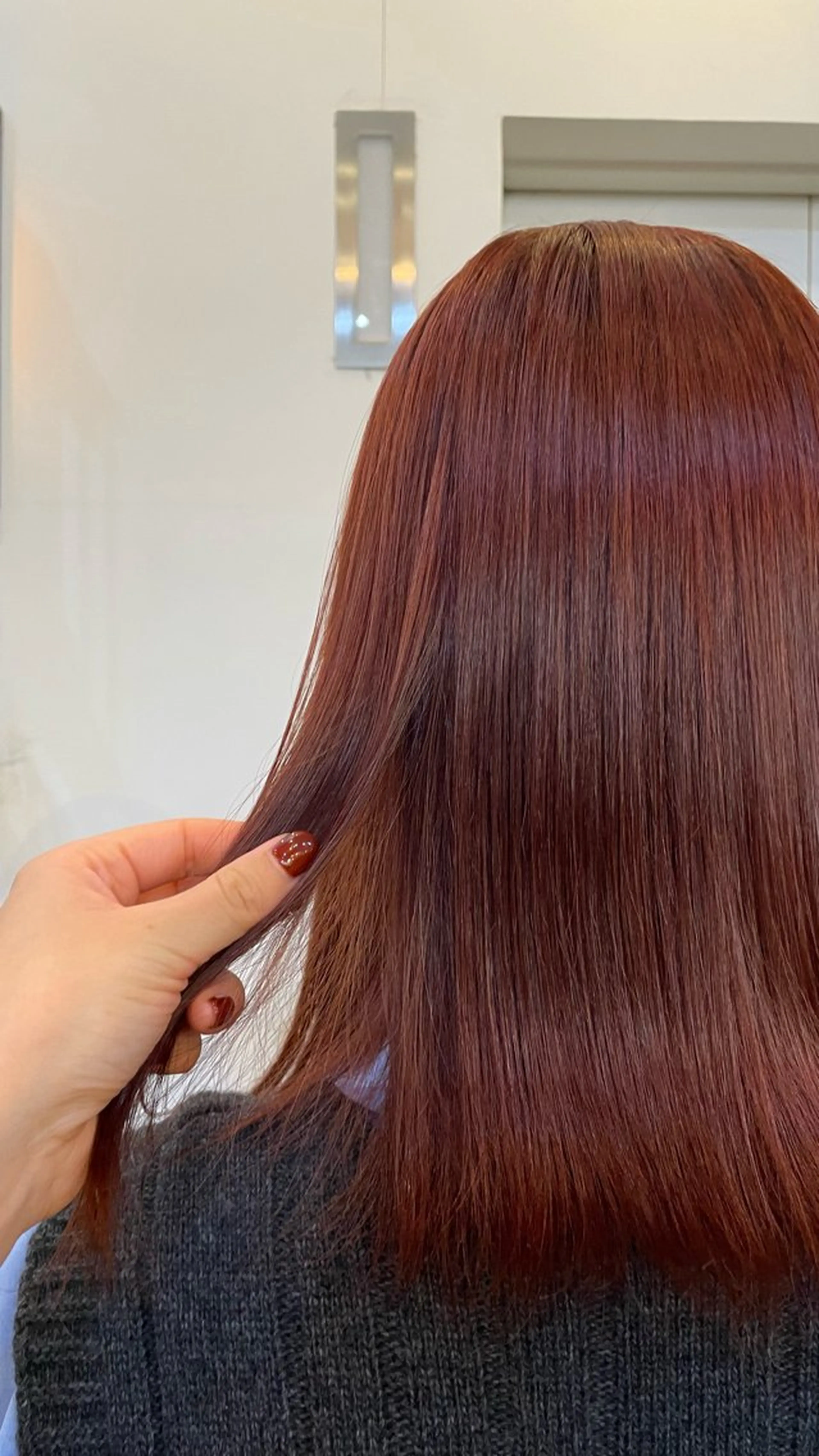 カラー ヘアカラー 坂本菜摘 |レイヤーカットのヘアスタイル