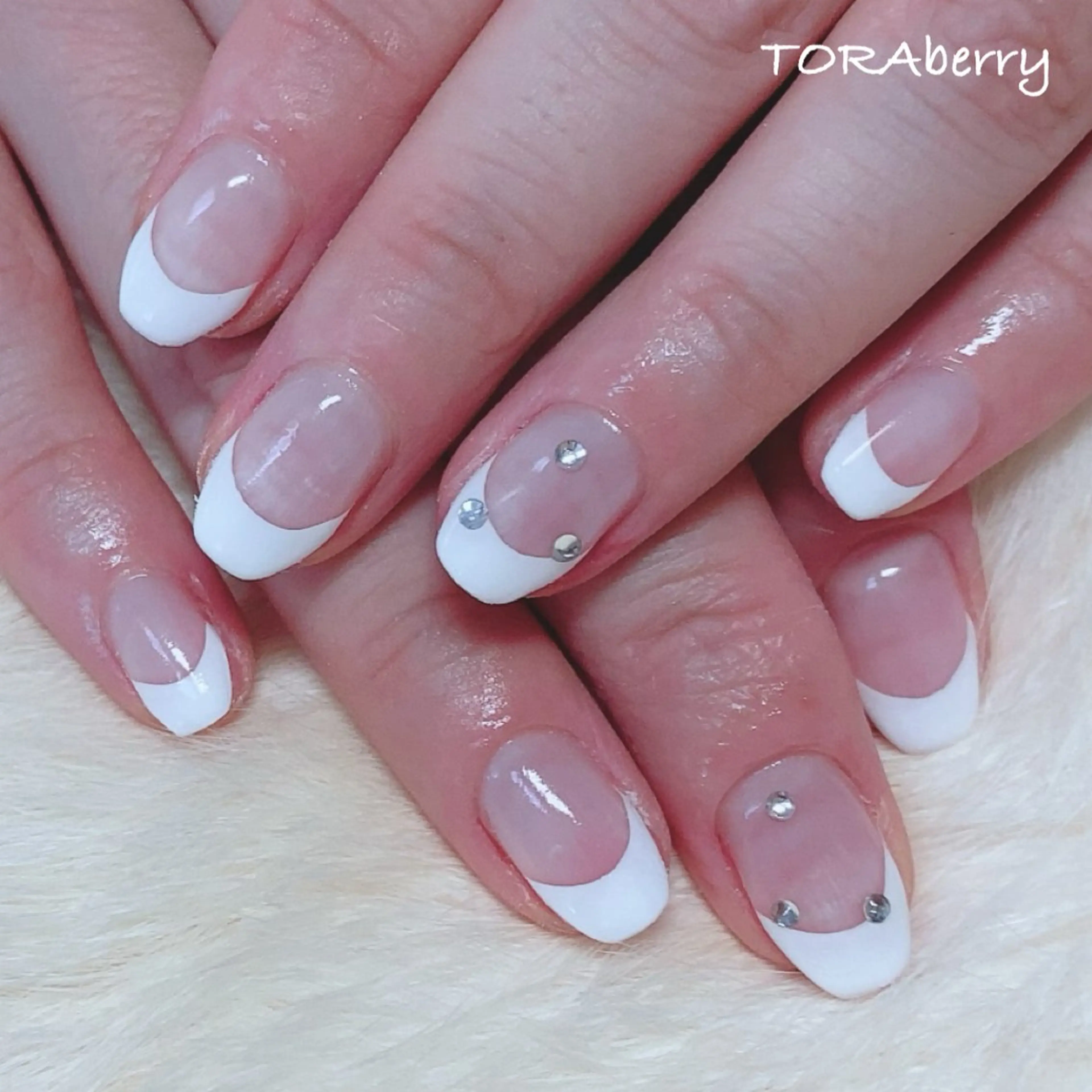 ネイル ハンドネイル ネイリスト なつみのネイルデザイン