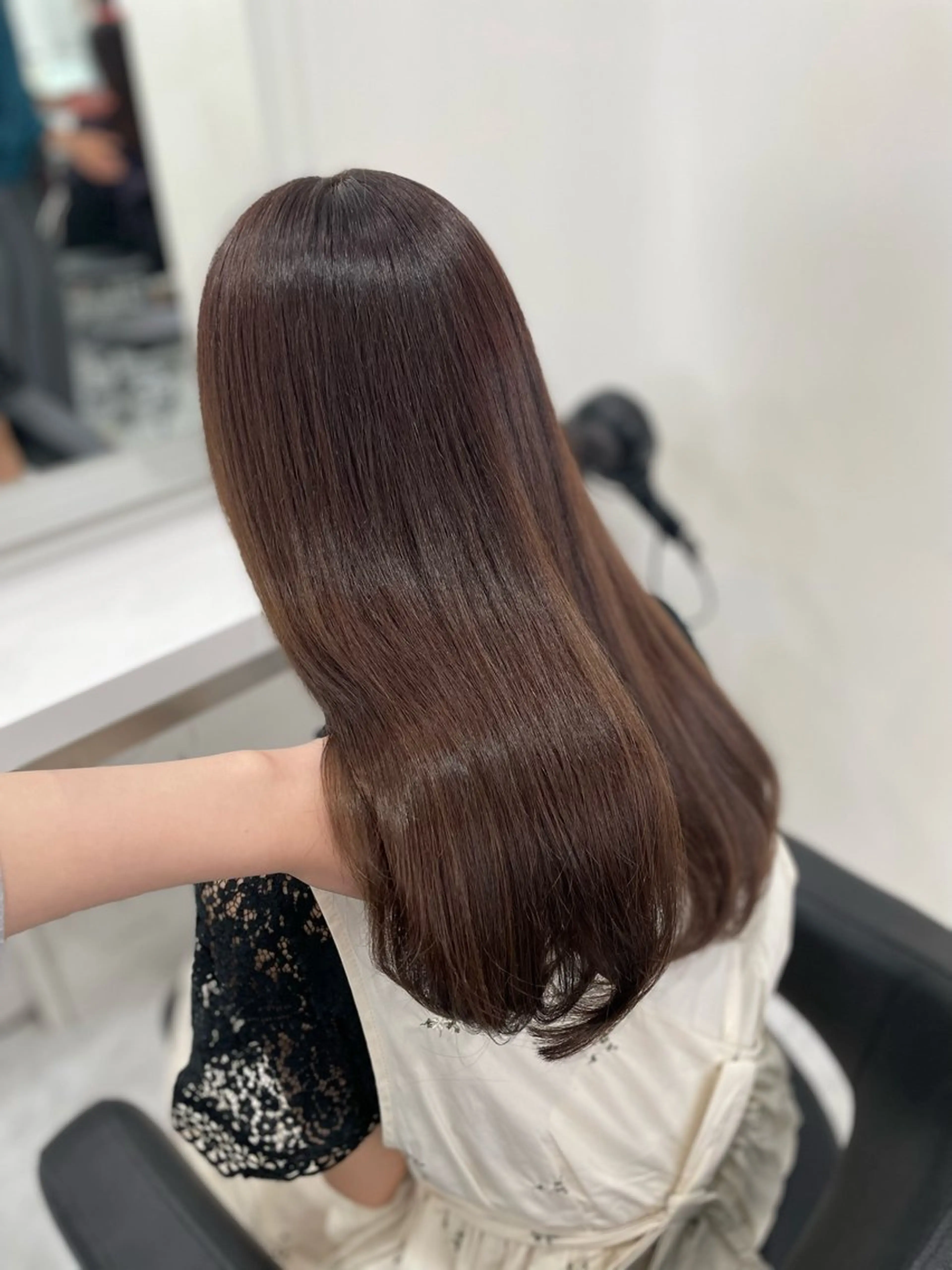 セミロング ヘアカラー トリートメント 🪞韓国🤍大人っぽ 艶髪🤍FRUITSのヘアスタイル