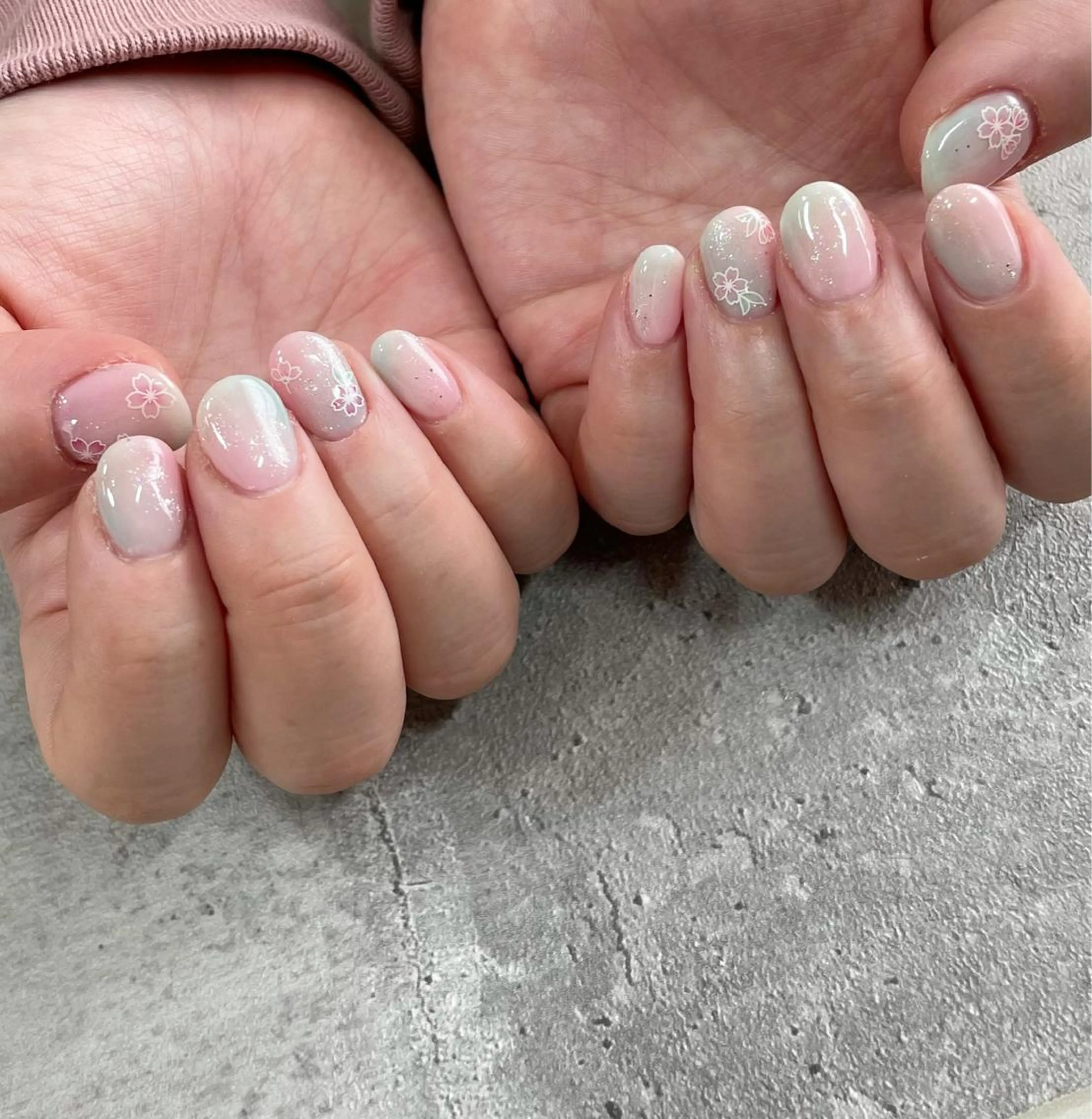 ネイル ジェルネイル 東 千夏のネイルデザイン