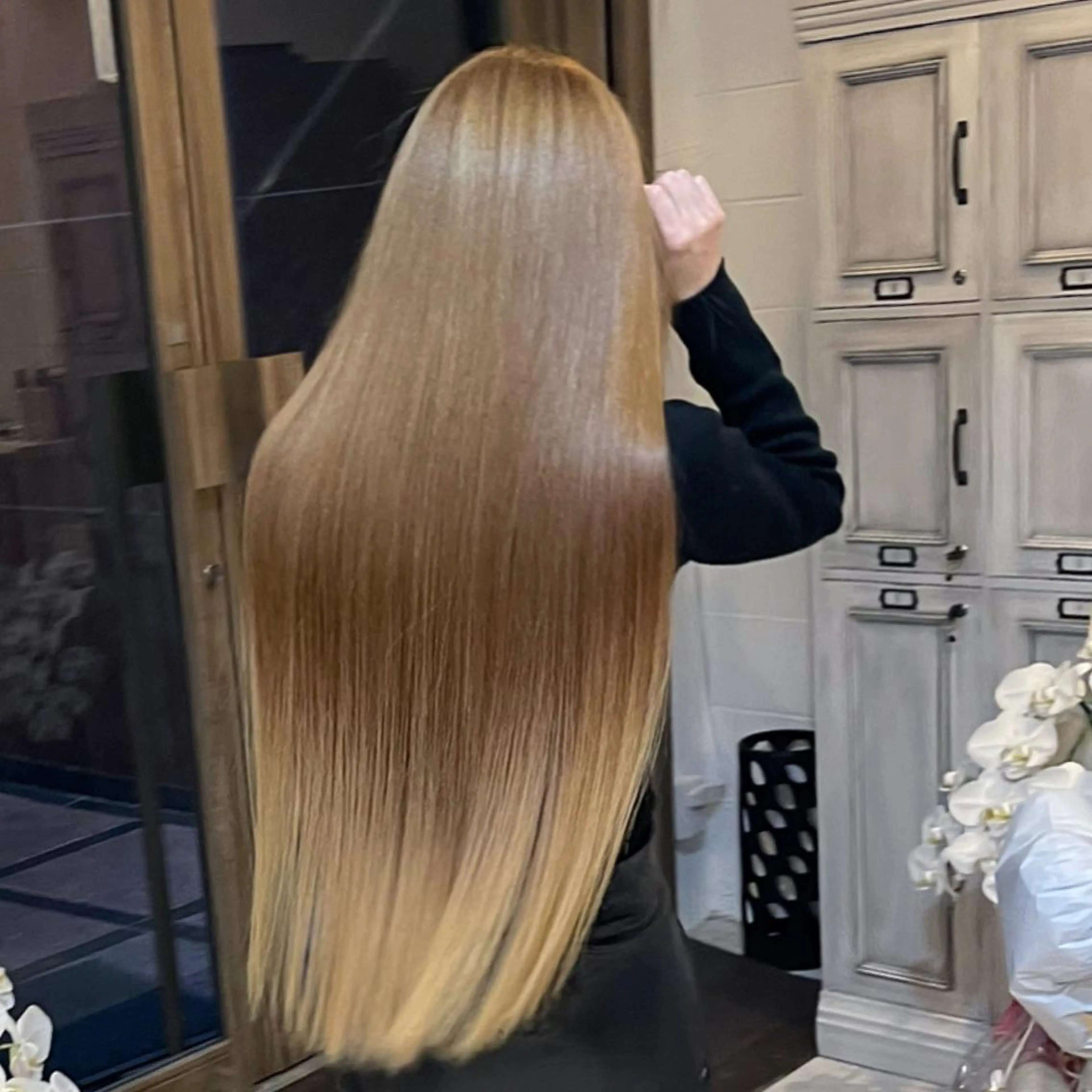 ロング カラー ハイトーンカラー 髪質改善で 憧れの潤艶美髪にのヘアスタイル