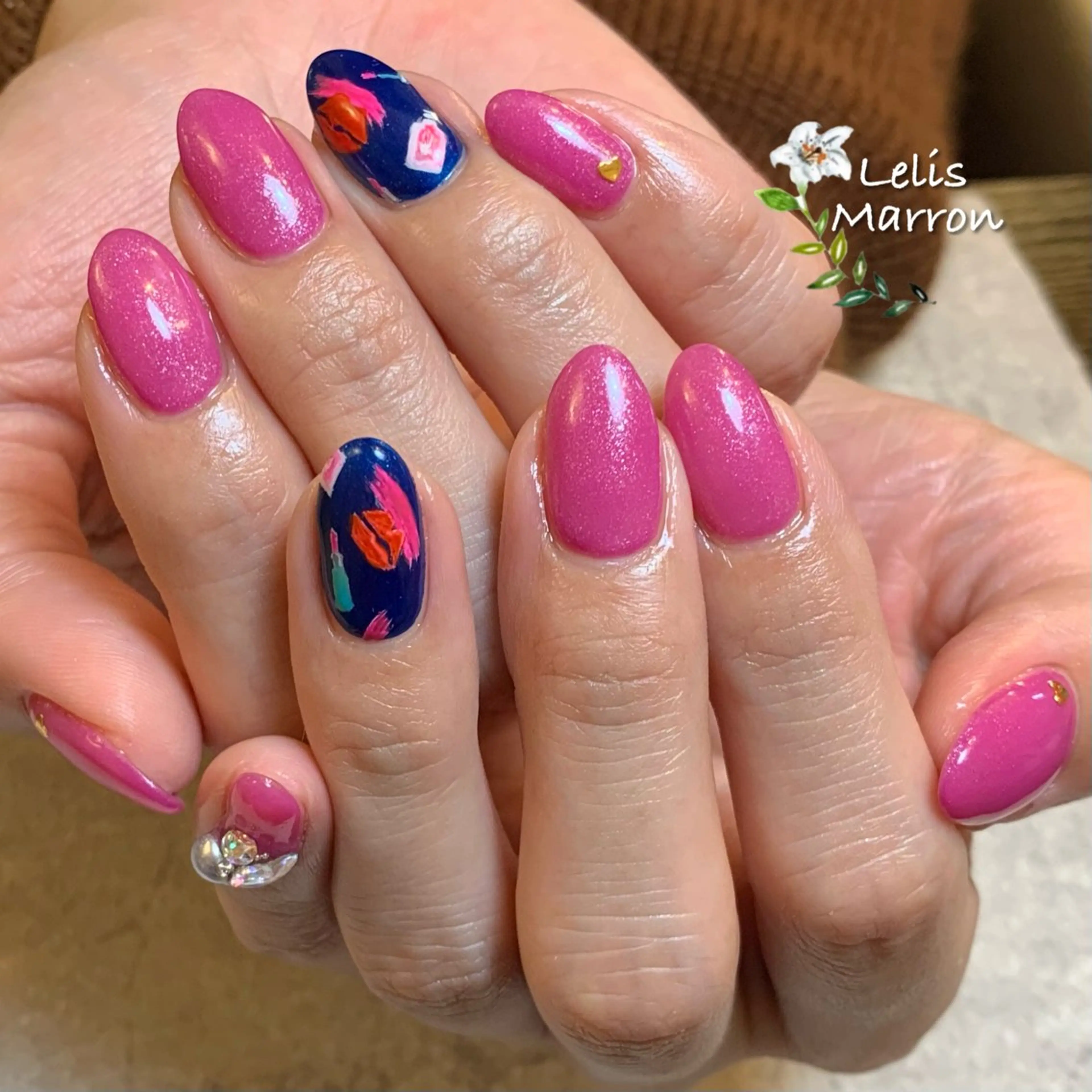 ネイル アートネイル 持ち込み ハンドネイル 岸 侑李のネイルデザイン