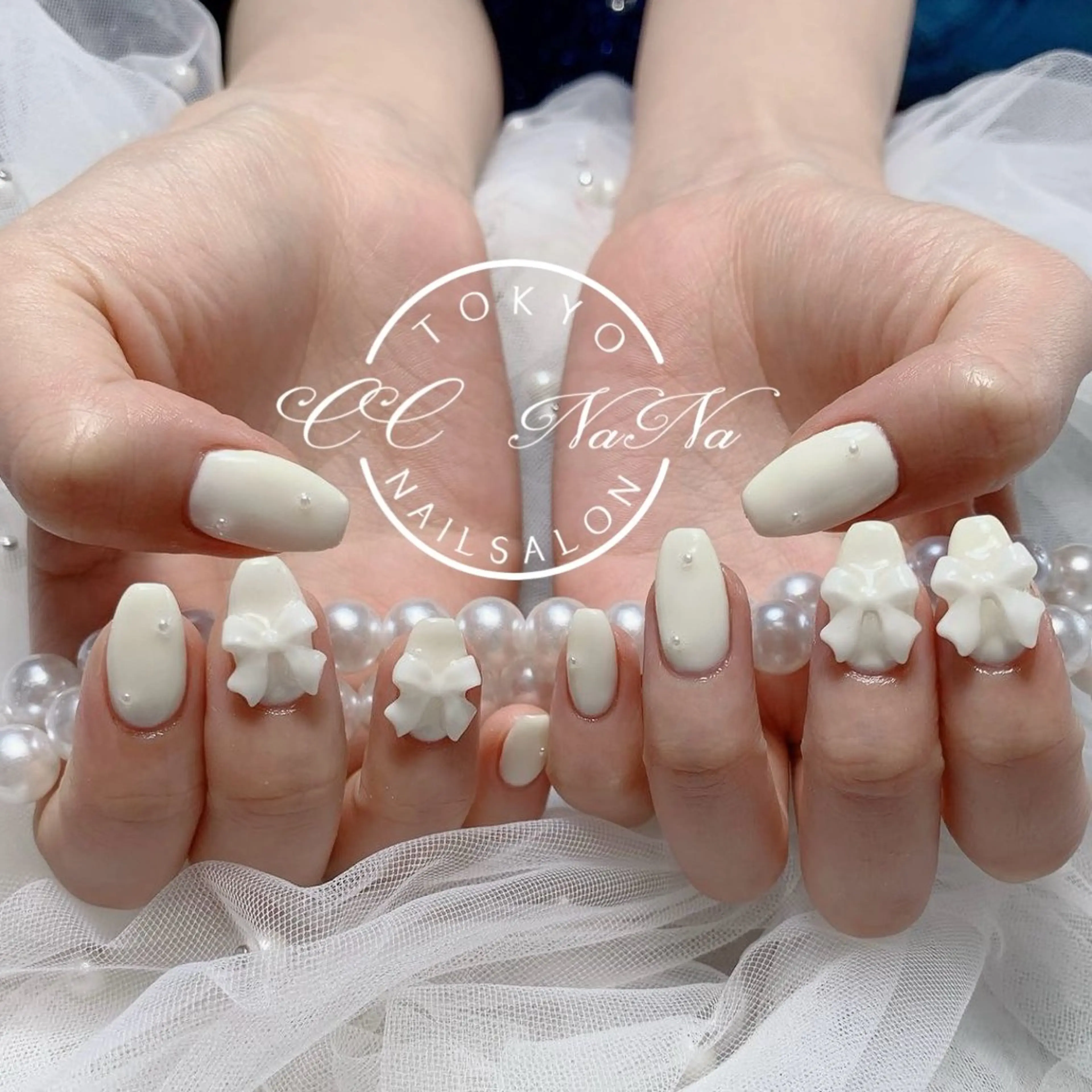ネイル 持ち込み シンプルネイル ワンホンネイル ホワイト ハンドネイル 💎CC・NaNa 韓国風ネイル🌙Cのネイルデザイン