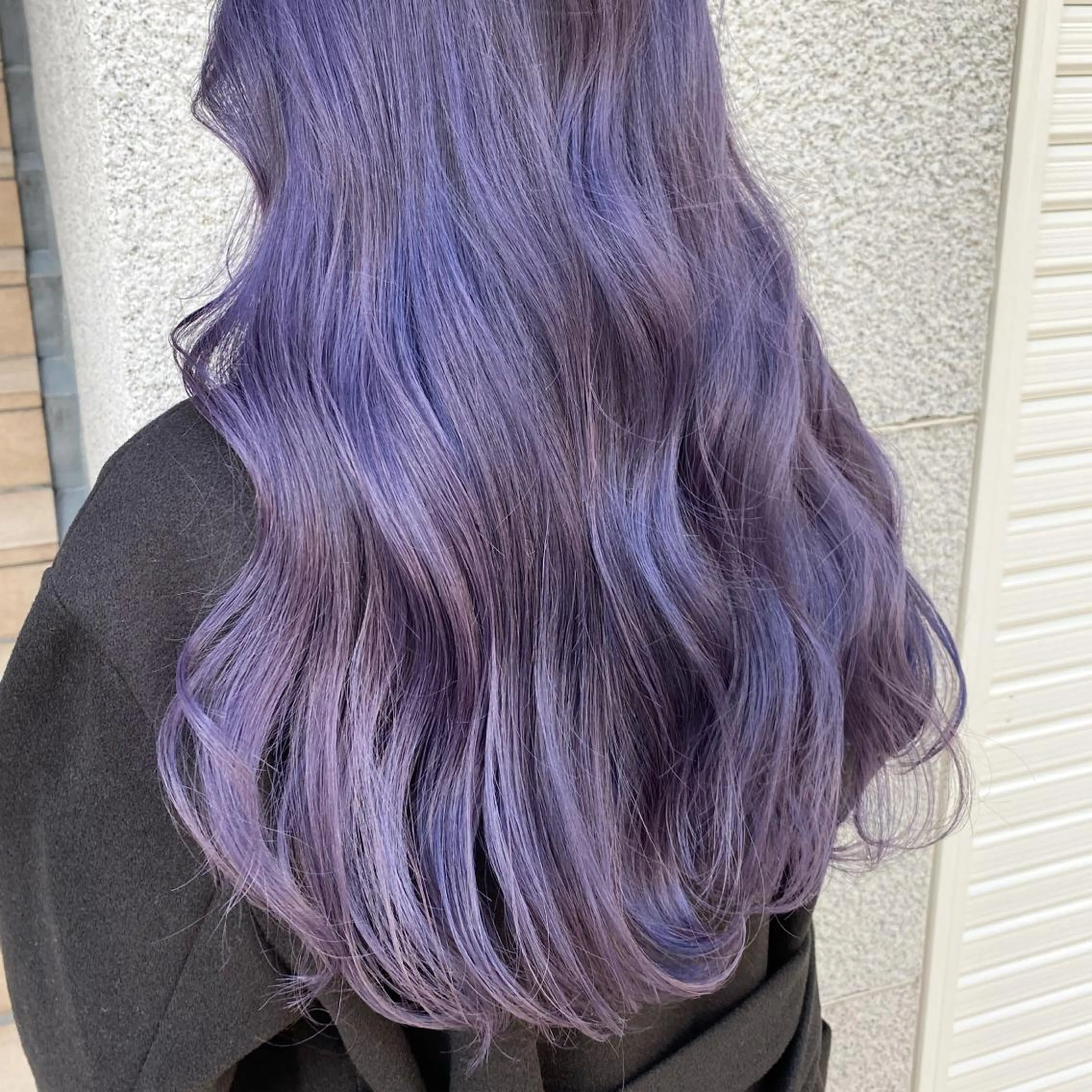 セミロング カラー ☘️ブリーチ/ハイト ーン/レイヤー/のヘアスタイル