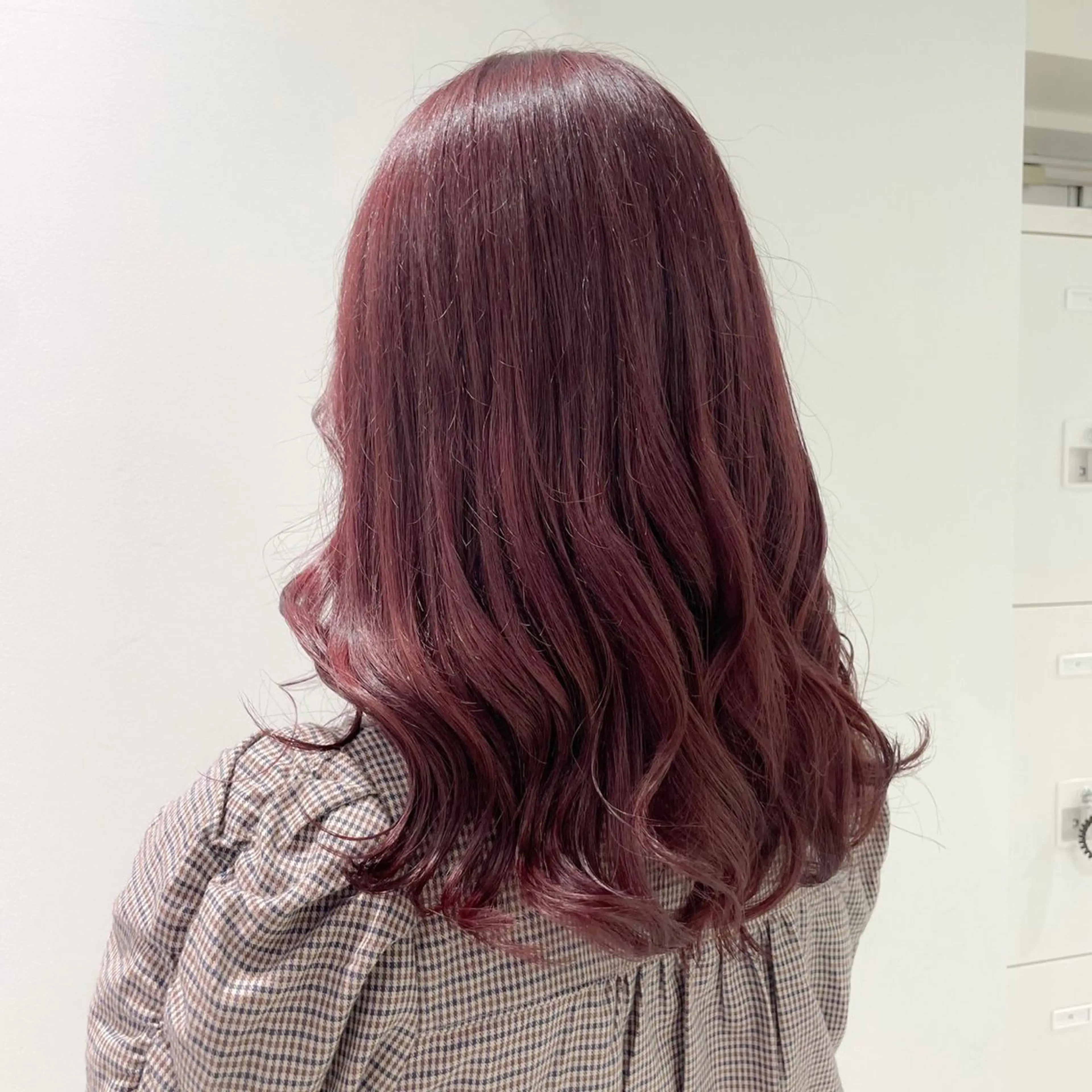 ミディアム 🍀yuria/ハイ トーン/ペールカラーのヘアスタイル