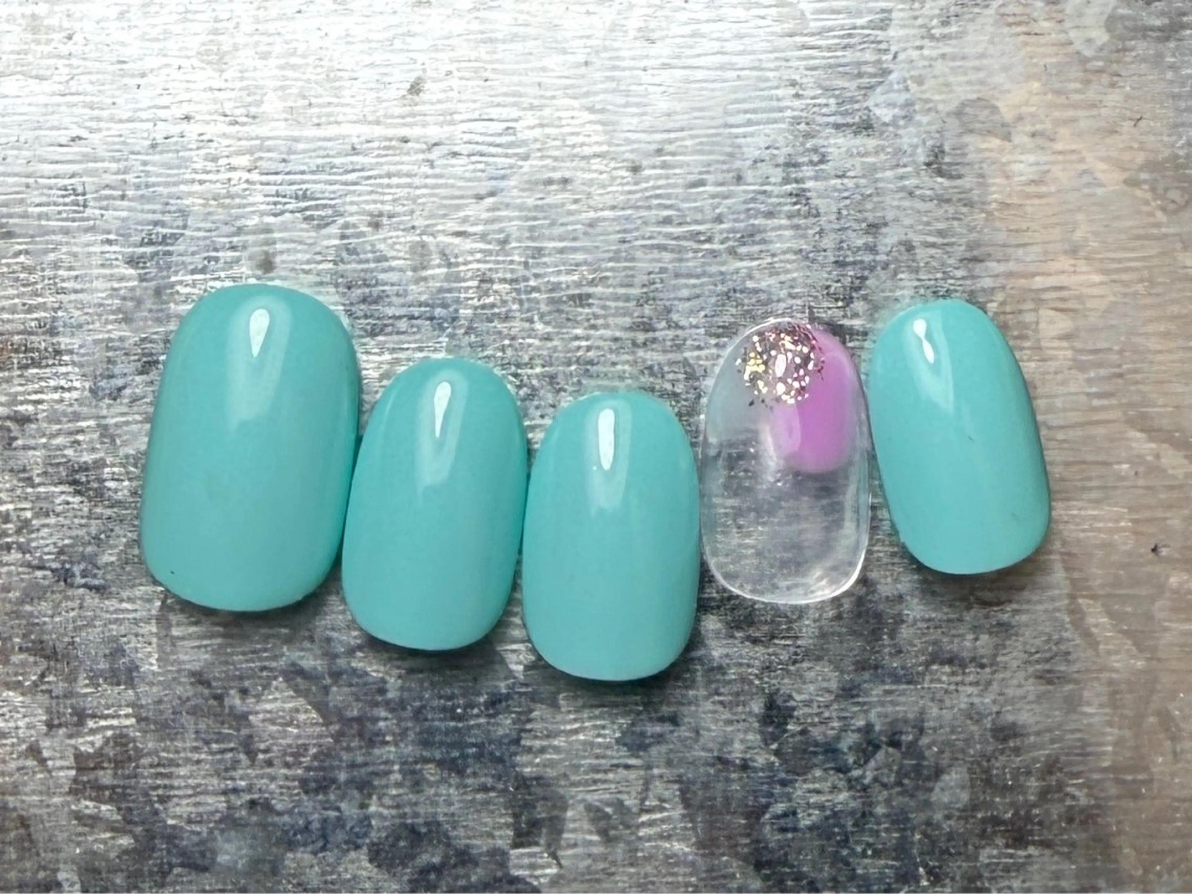 ネイル M. nailのネイルデザイン