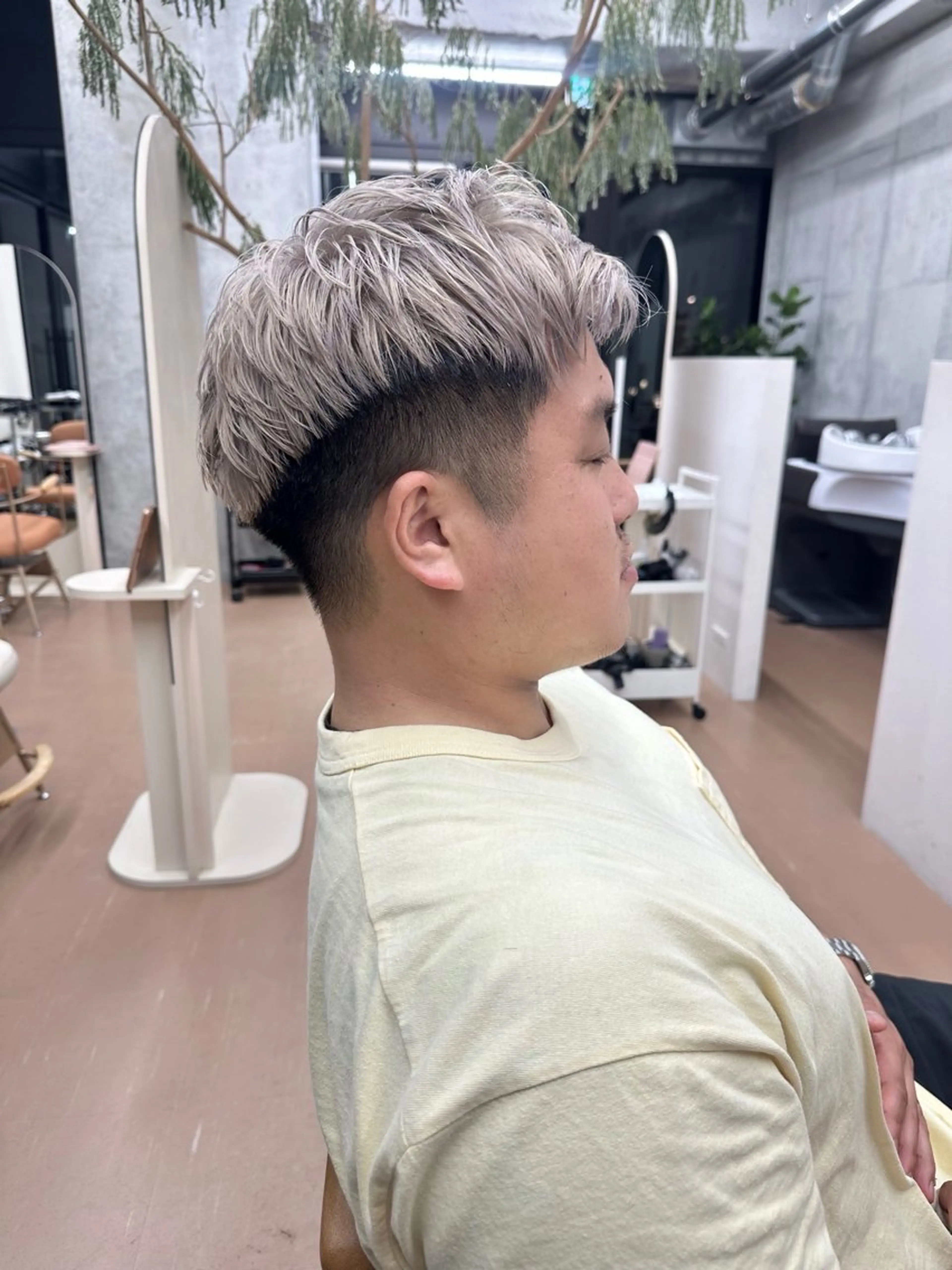 🔹<メンズ限定>ブリーチ+オンカラー🔹(ブリーチ/ハイトーン/メンズハイトーン)の写真