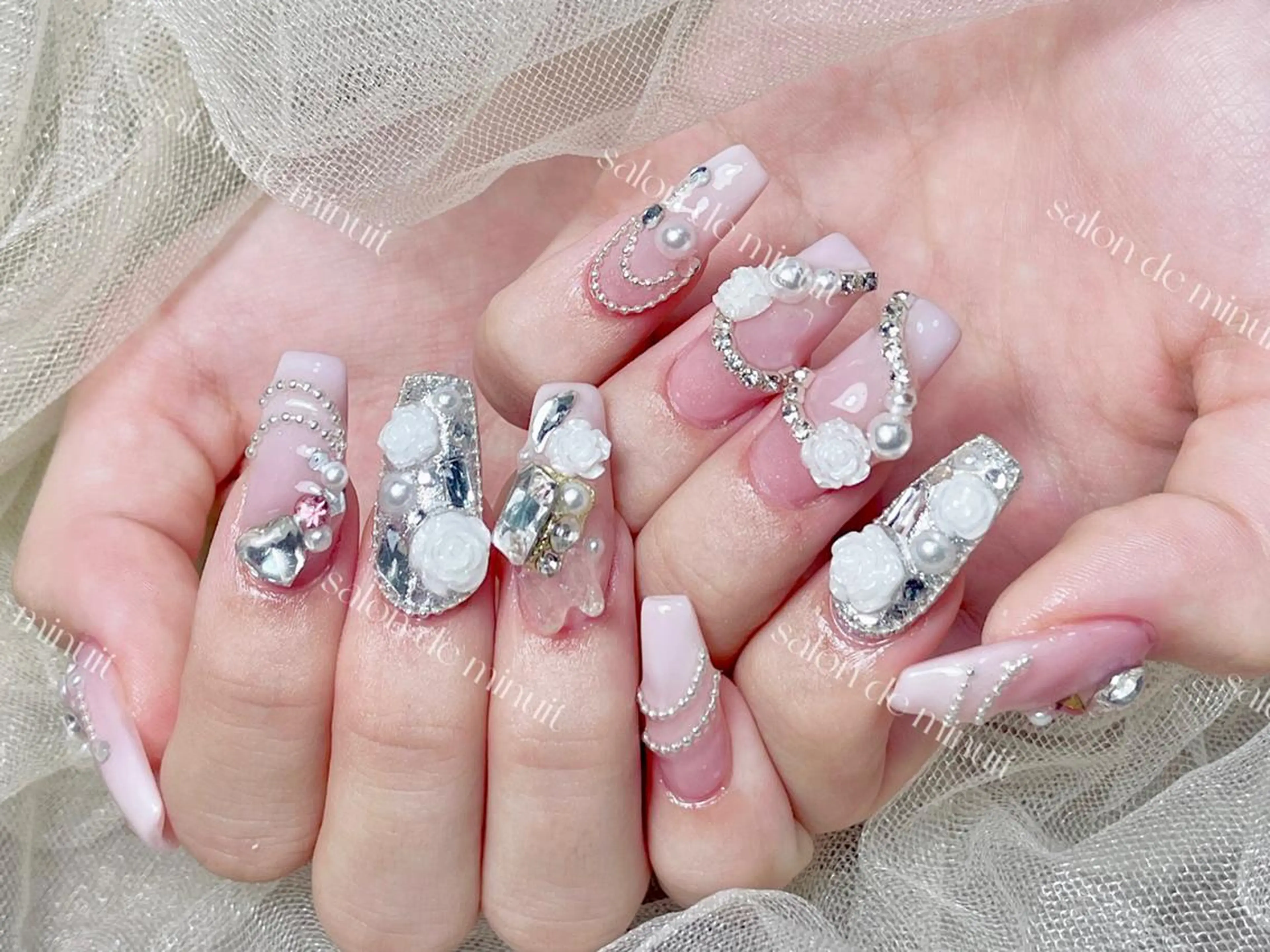 ネイル Momo 🤍のネイルデザイン