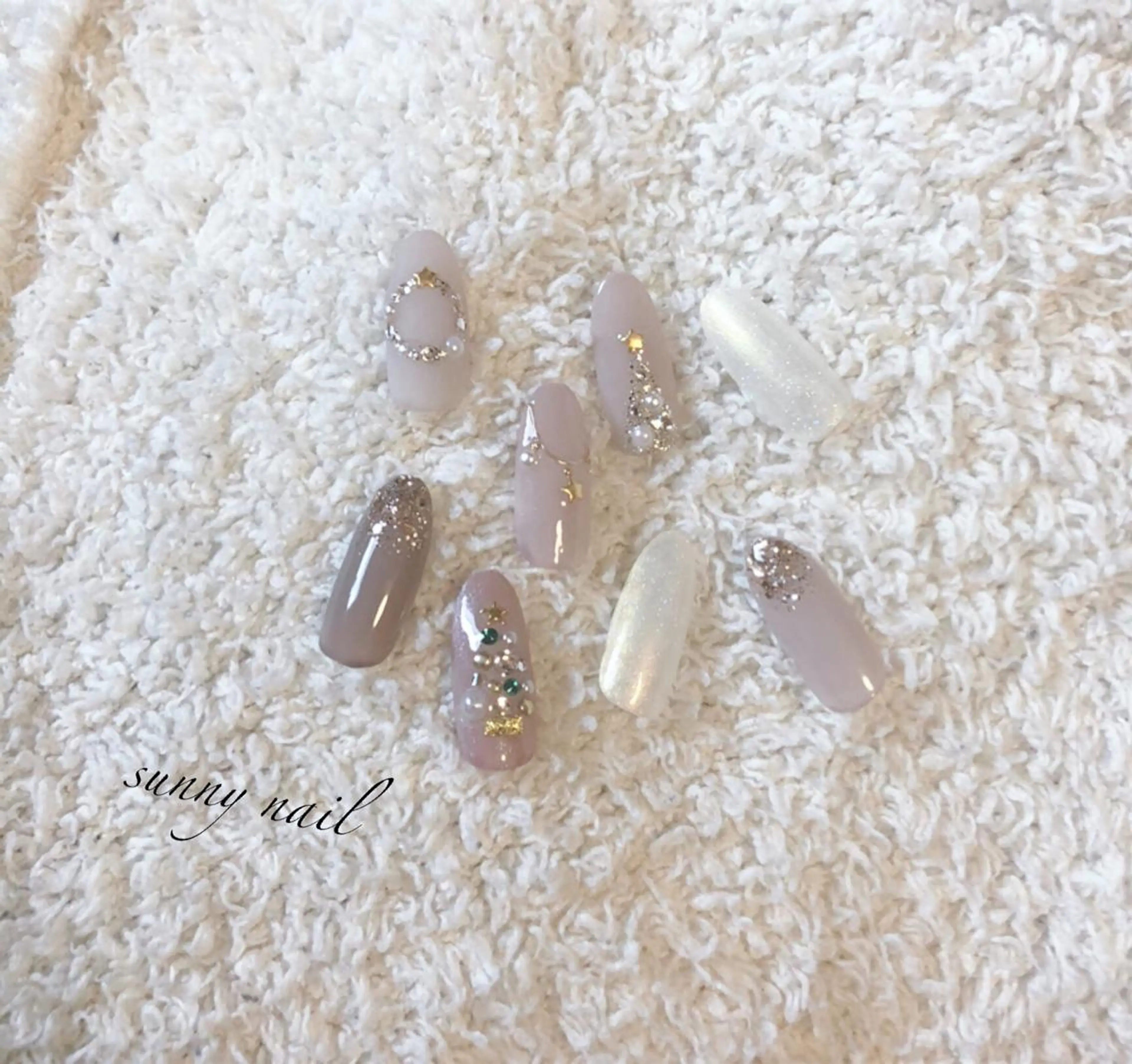 ネイル アートネイル ボルドー ブラウン 冬ネイル クリスマス sunny nailのネイルデザイン