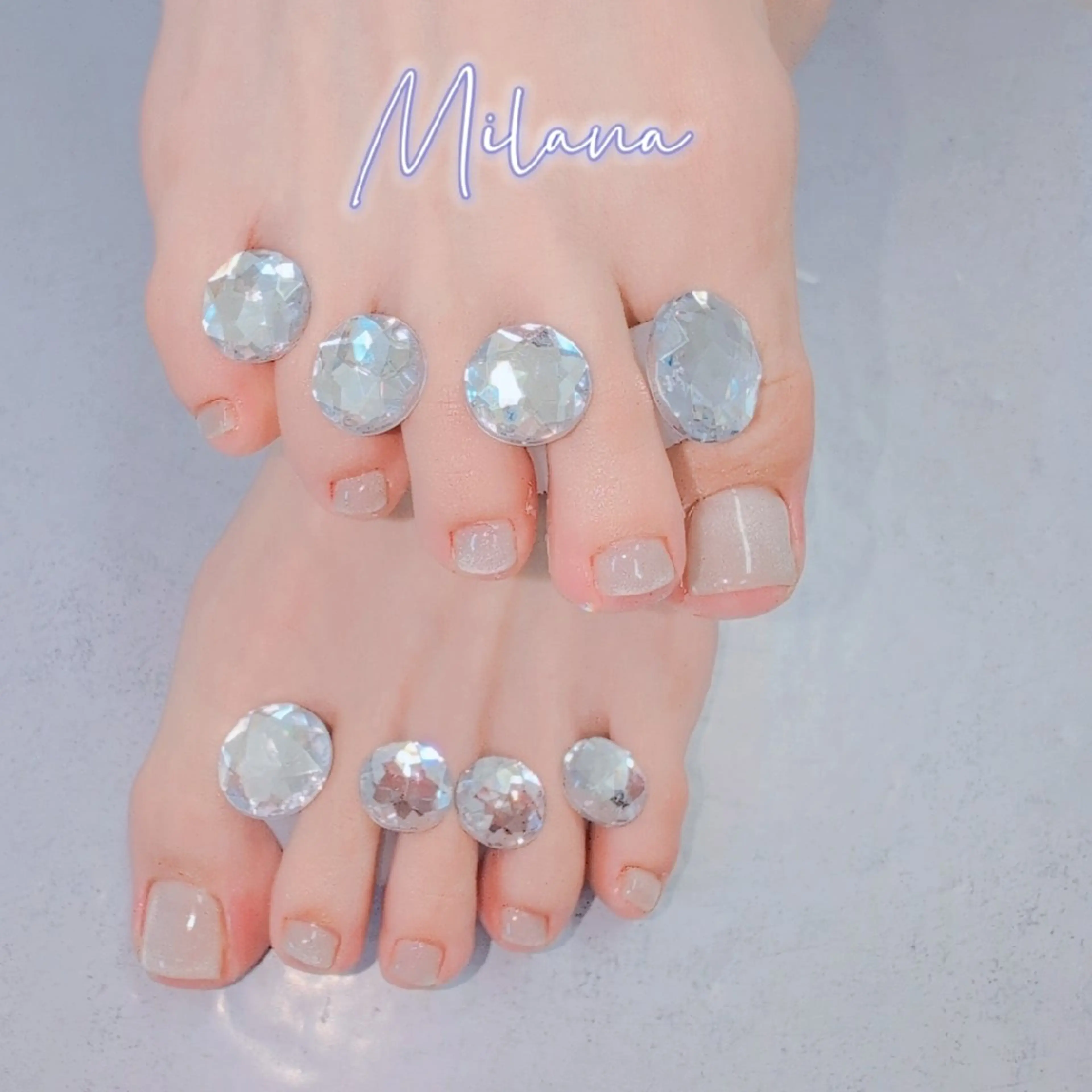 ネイル マグネットネイル ワンカラーネイル フットネイル Milana 川瀬のネイルデザイン
