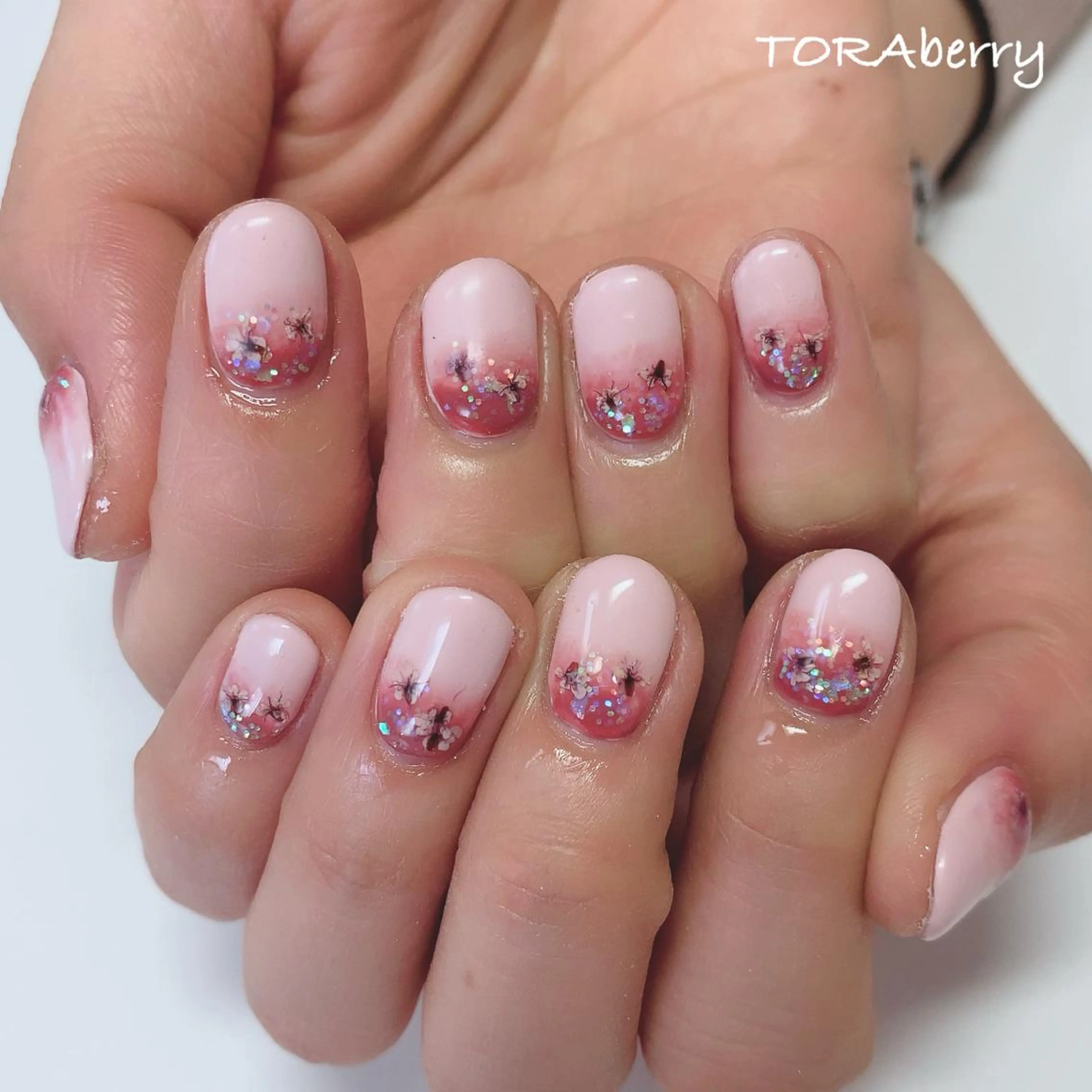 ネイル ネイリスト なつみのネイルデザイン