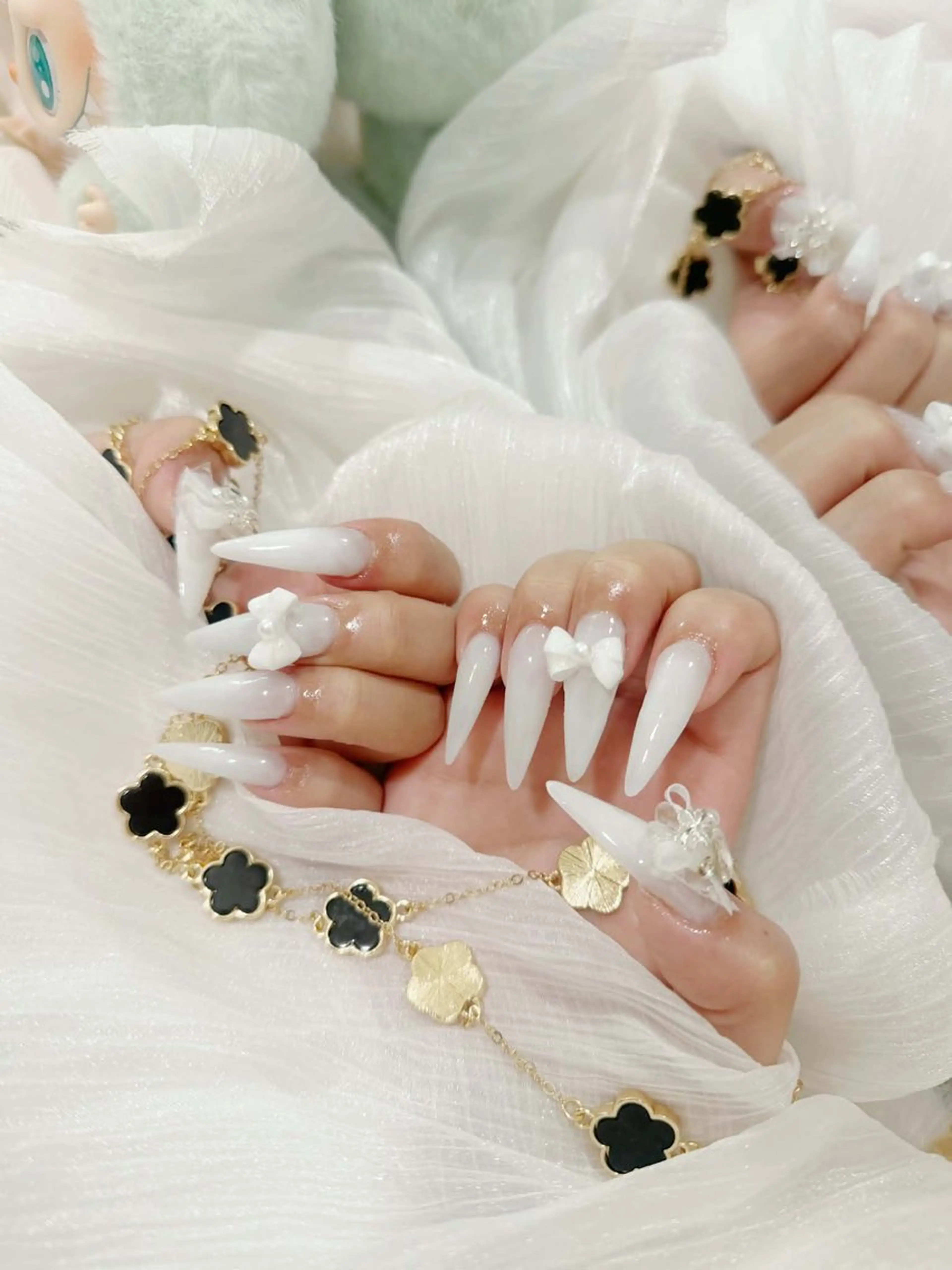 ネイル アートネイル ジェルネイル マグネットネイル ニュアンスネイル シンプルネイル ハンドネイル Ryu Nail NekoChanのネイルデザイン