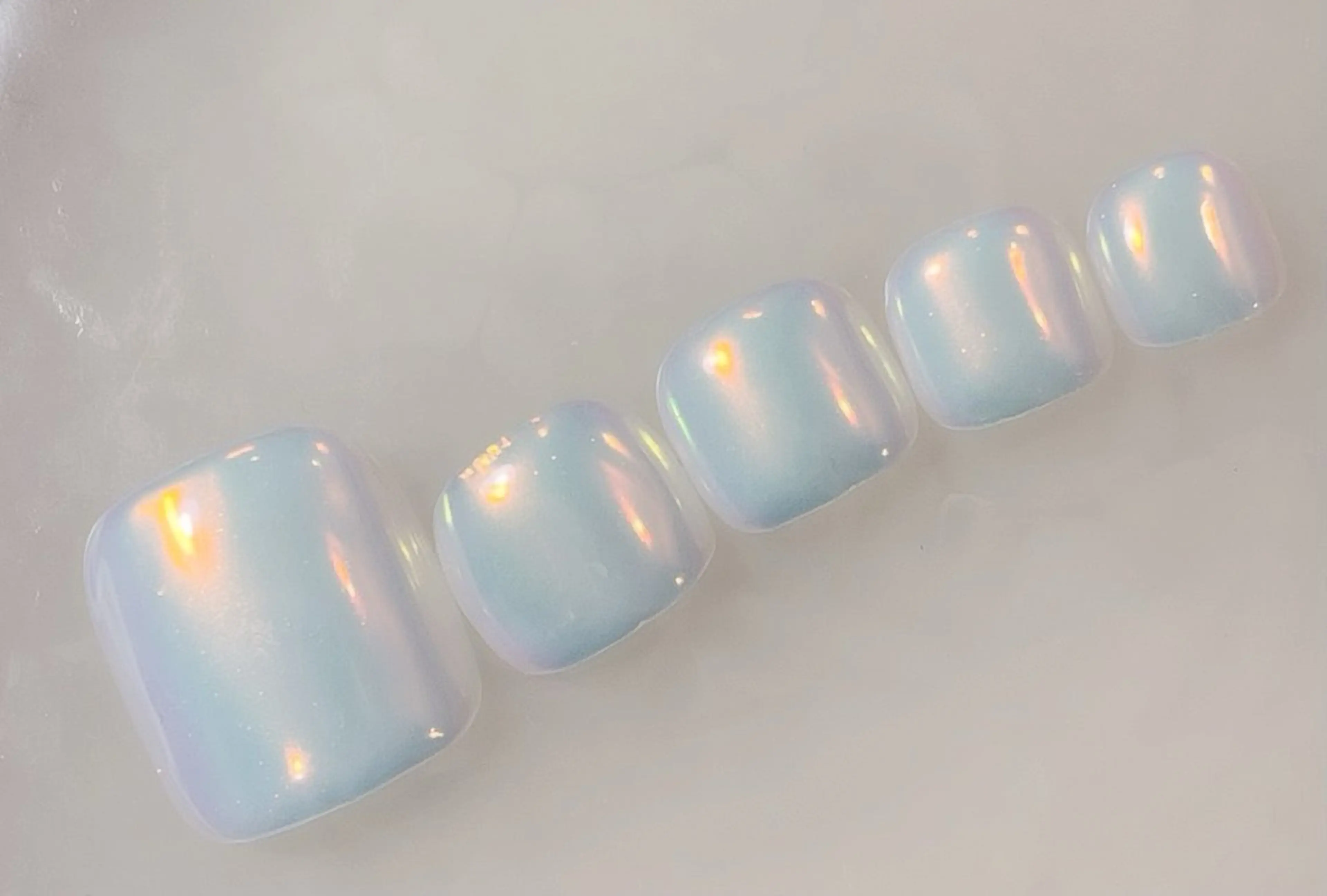 ネイル オーロラネイル フットネイル ミラーネイル koto nailsのネイルデザイン