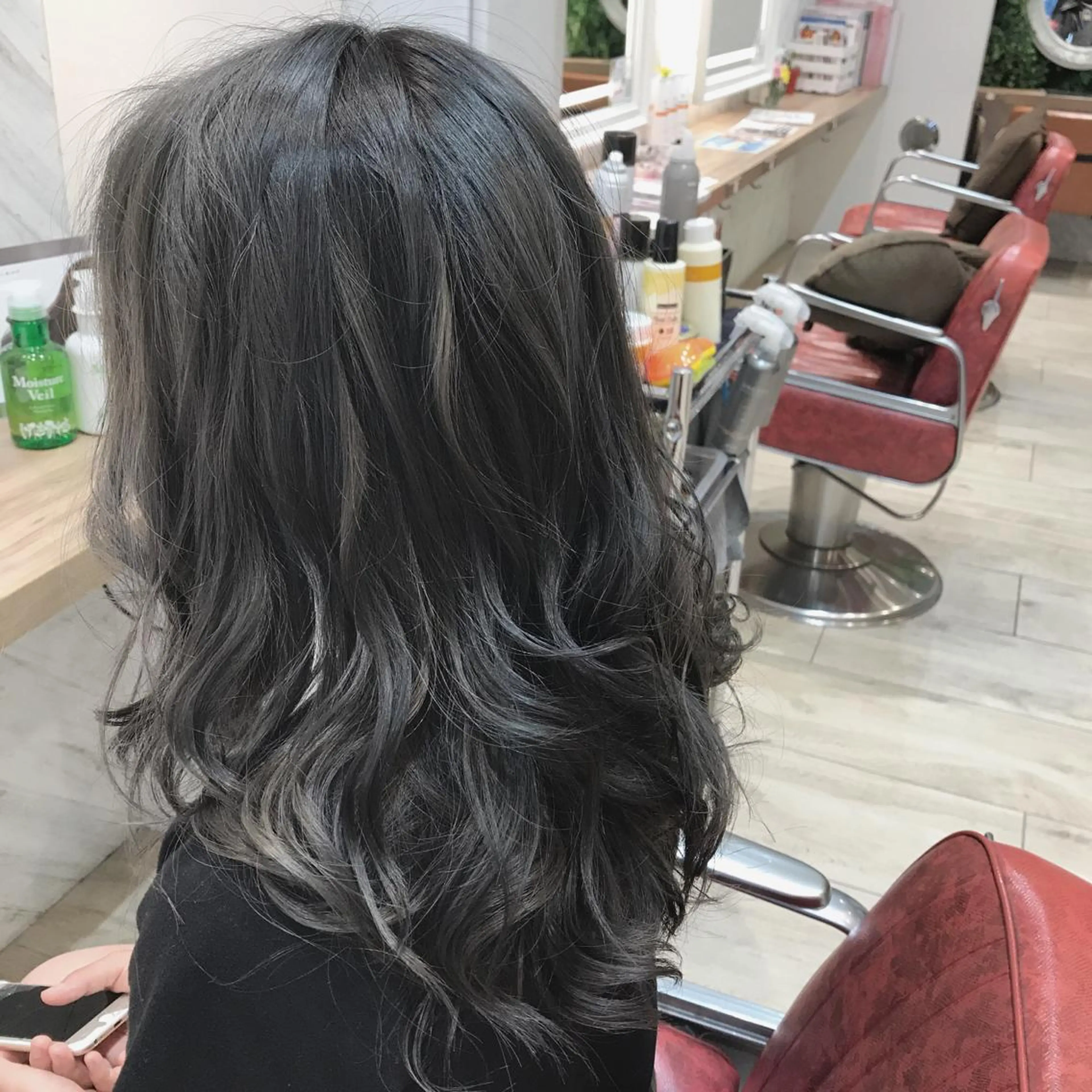 ロング カラー 吉岡 三四朗のヘアスタイル