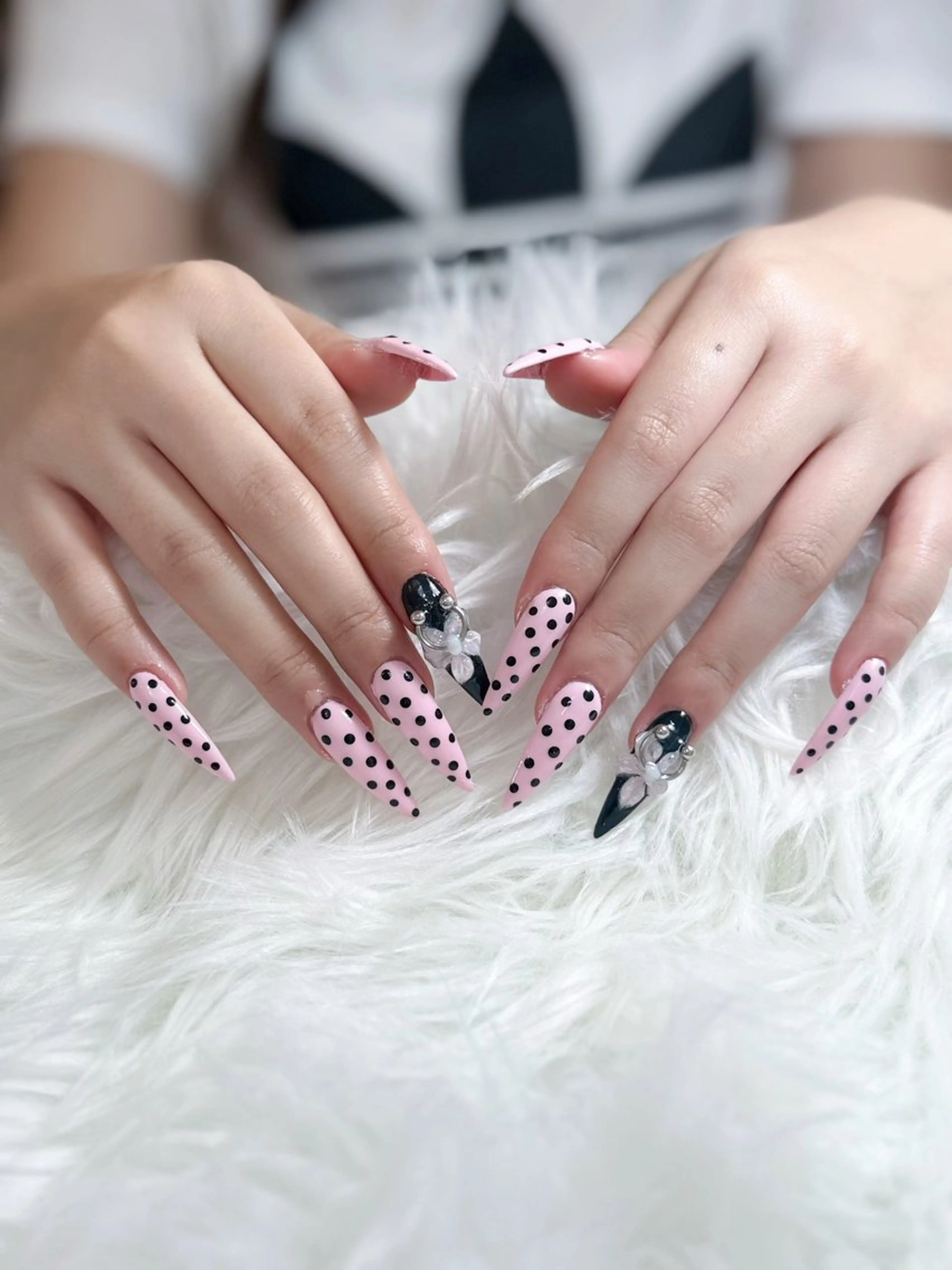 ネイル アートネイル フラワーネイル フレンチネイル ジェルネイル グラデーション ハンドネイル Ryu Nail NekoChanのネイルデザイン