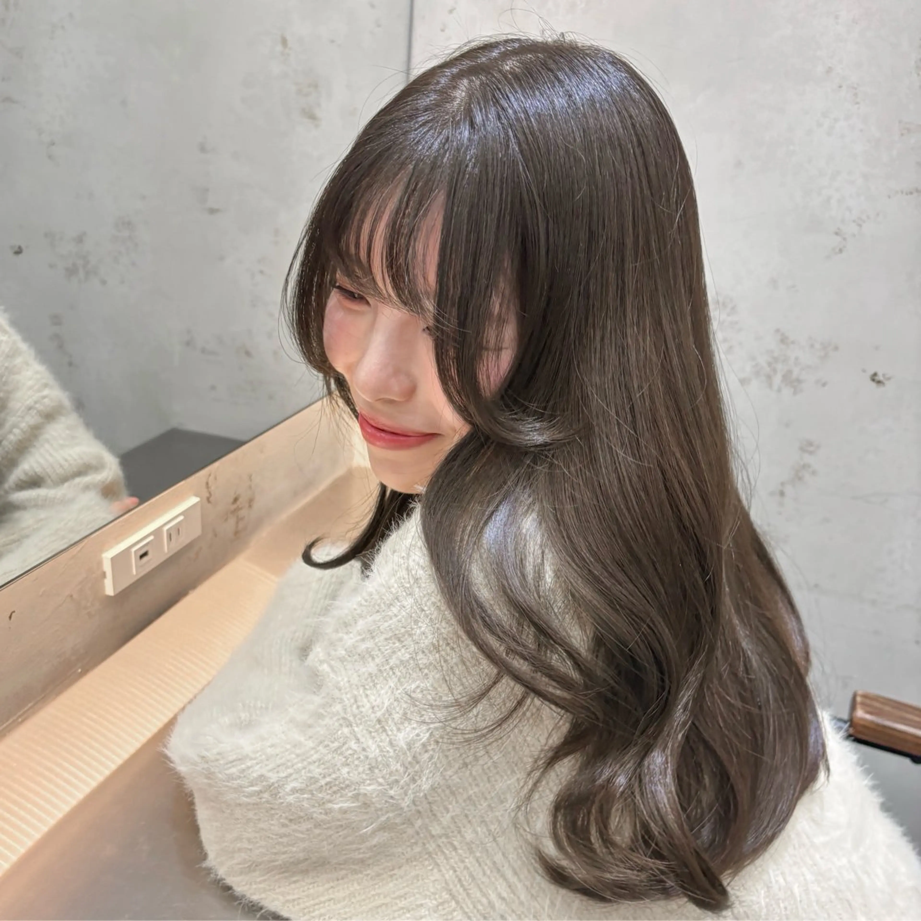 🤍新規限定🤍韓国トレンド透明感カラー＋1stepトリートメント⭐️　¥ 6,700 韓国ヘア/レイヤー/髪質改善の写真