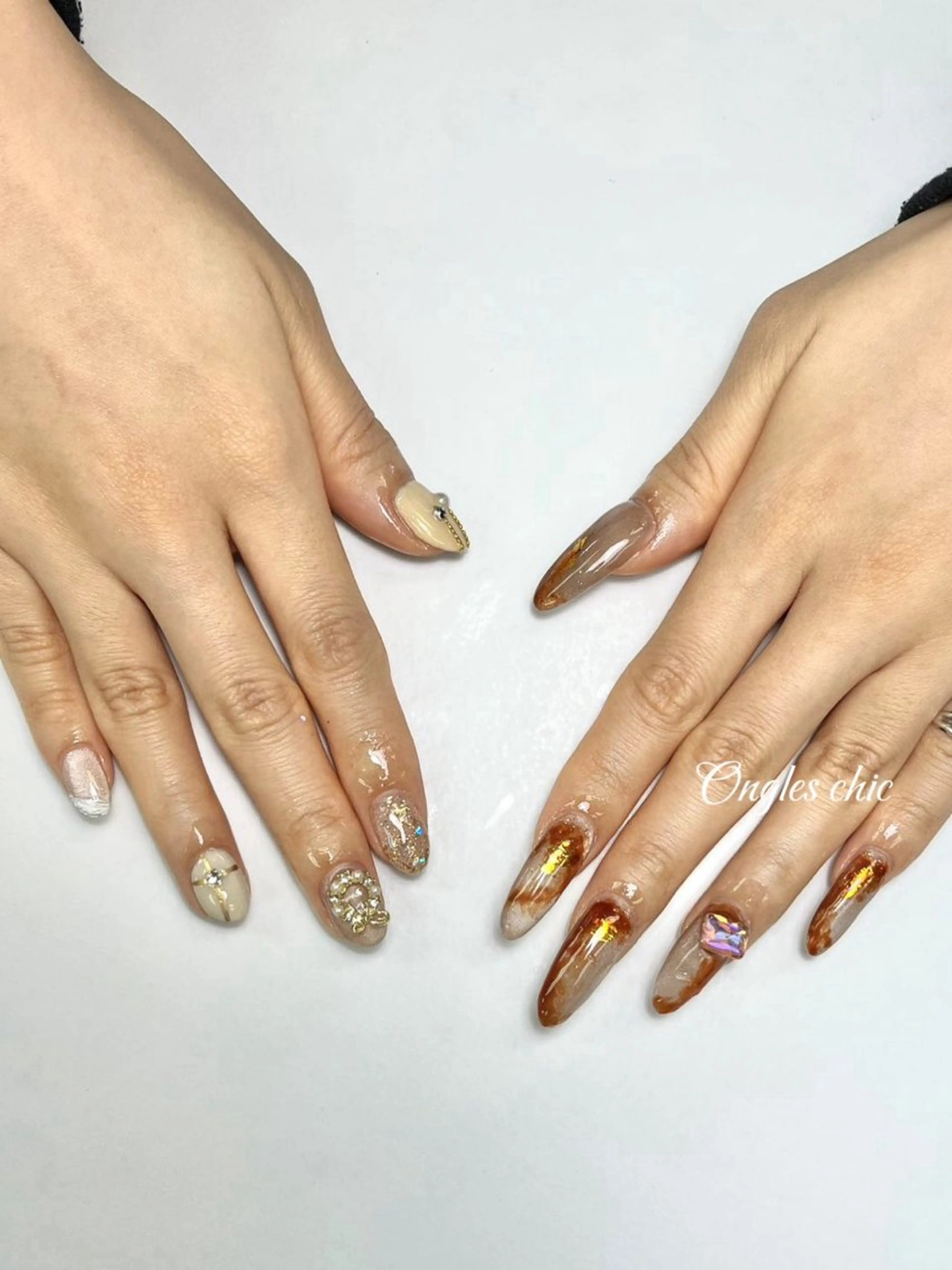 ネイル ハンドネイル ongles chicのネイルデザイン