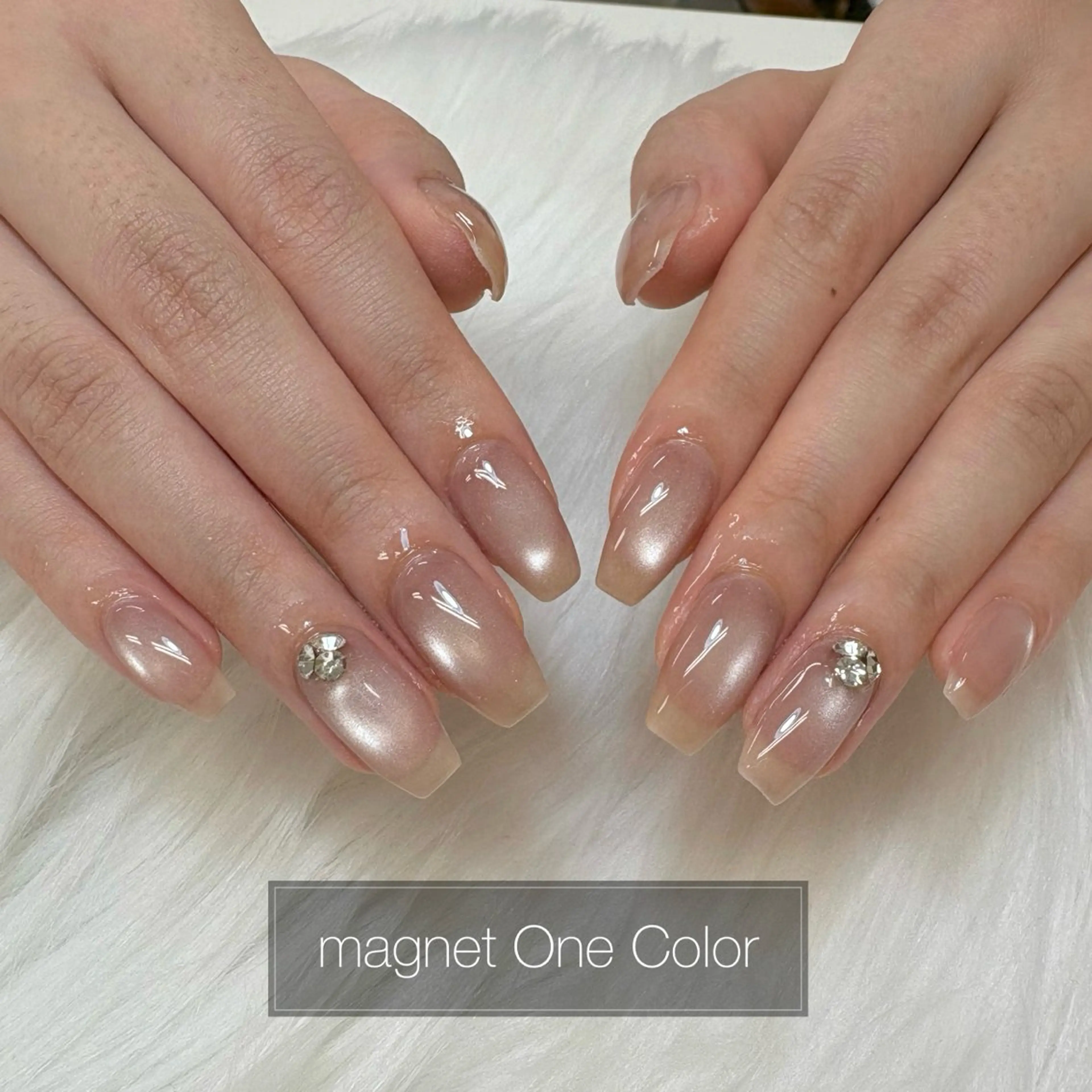 ネイル マグネットネイル ワンカラーネイル NANA RIKOのエステ・リラクイメージ