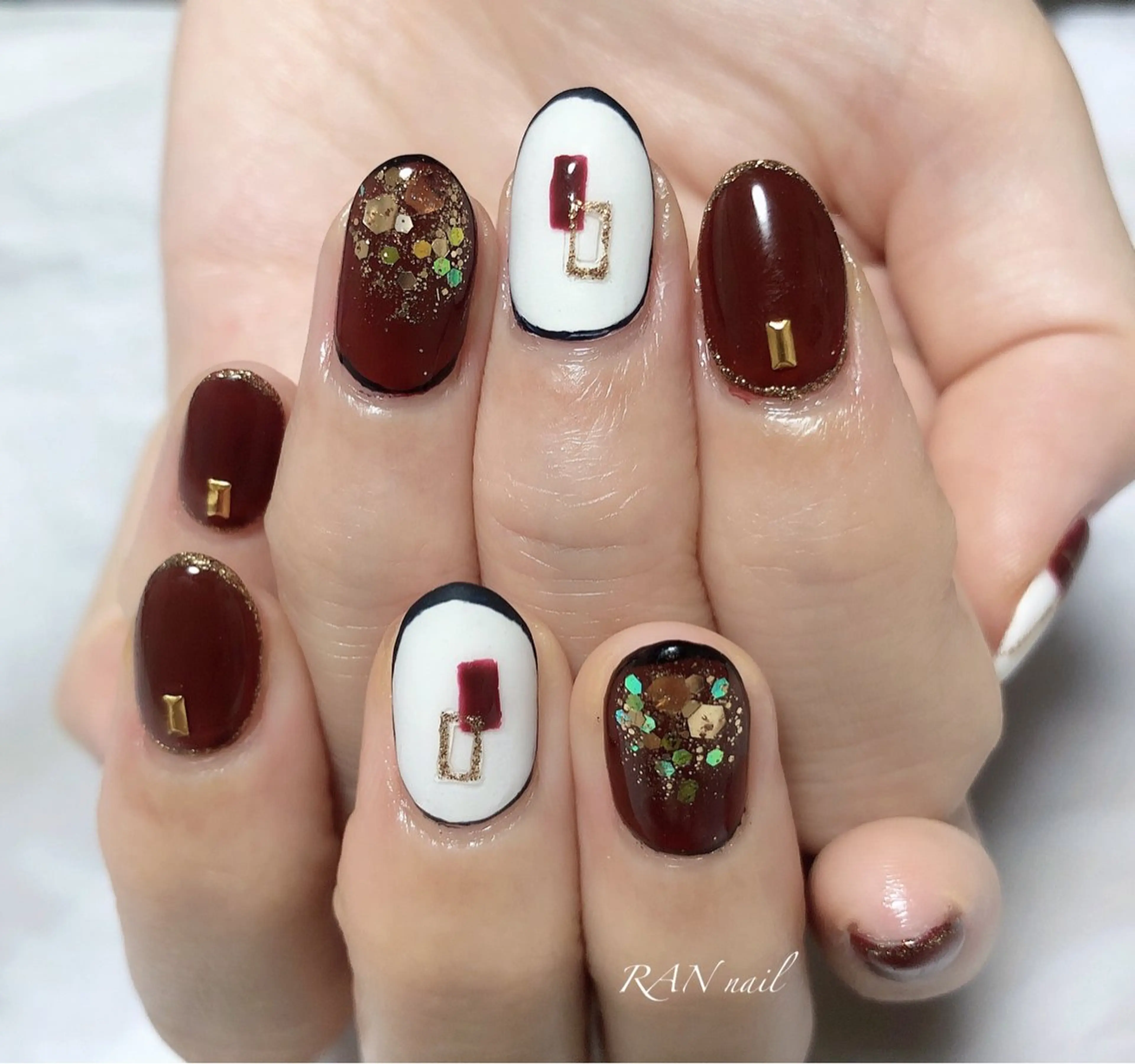 ネイル ボルドー スクエアネイル RAN nailのネイルデザイン