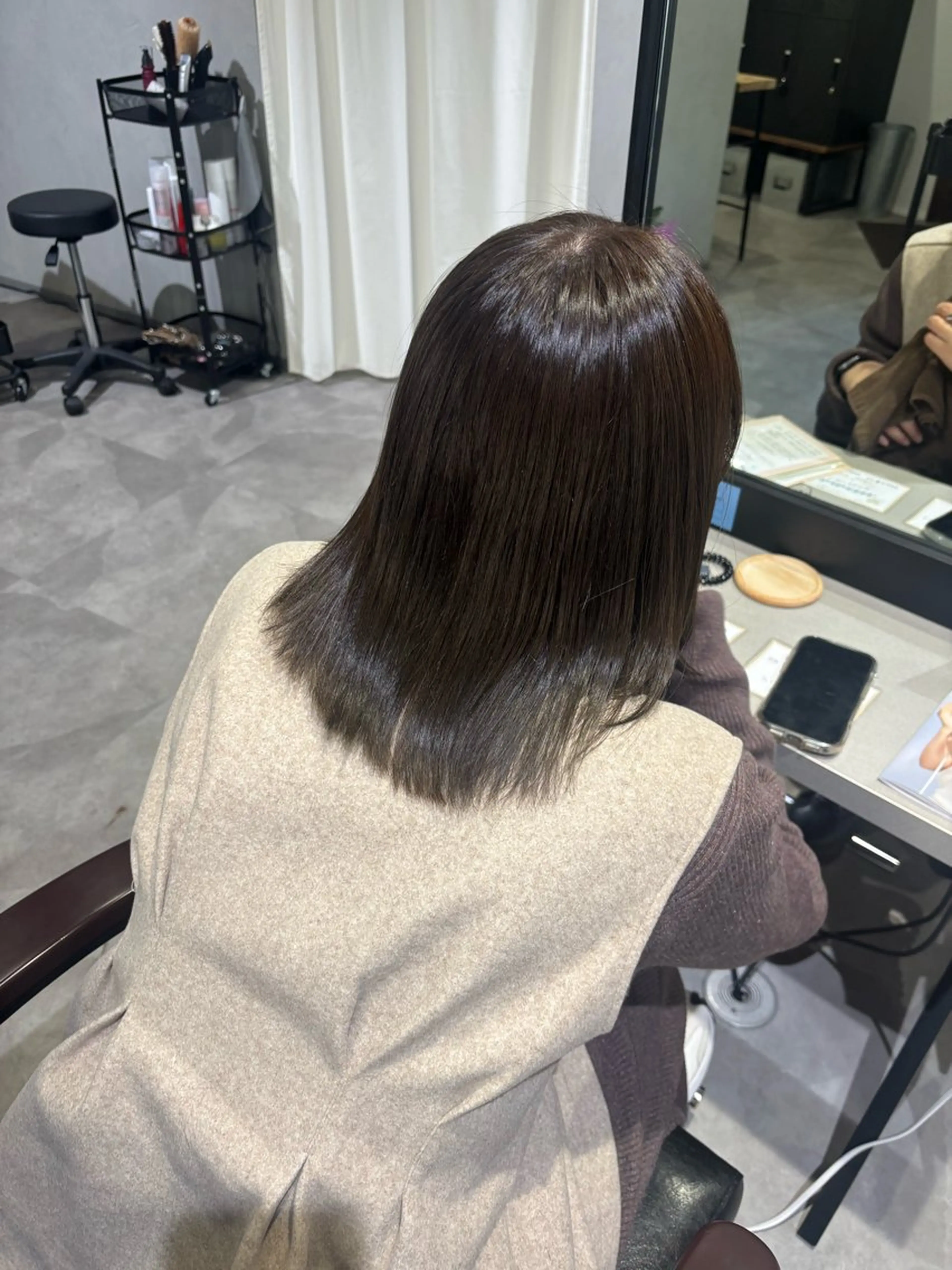 ミディアム YURINO /ボブ ベージュ/ハイトーンのヘアスタイル