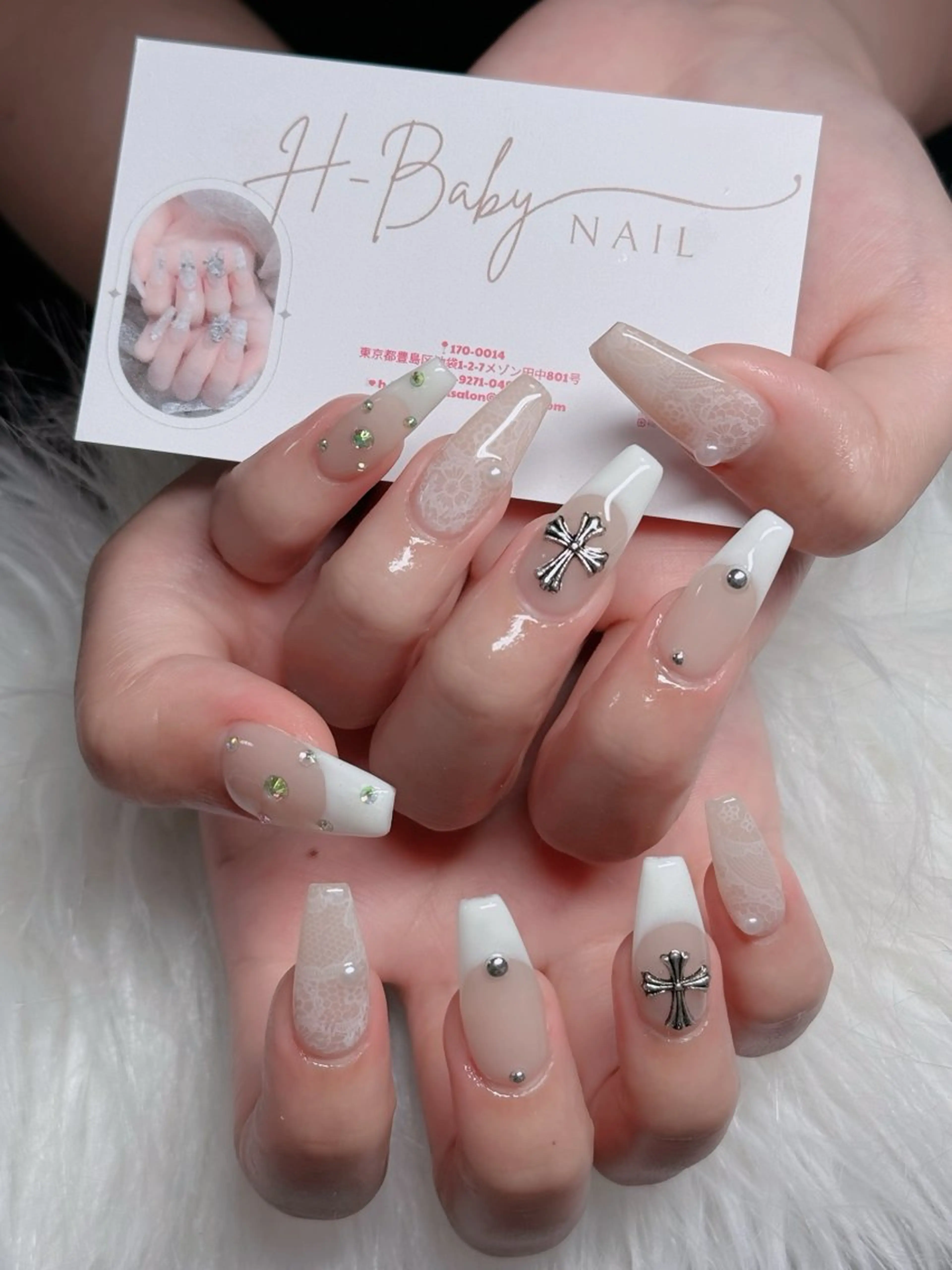 ネイル フレンチネイル ジェルネイル ガラスフレンチ ハロウィン ハート ハンドネイル H.baby Nail Salonのネイルデザイン