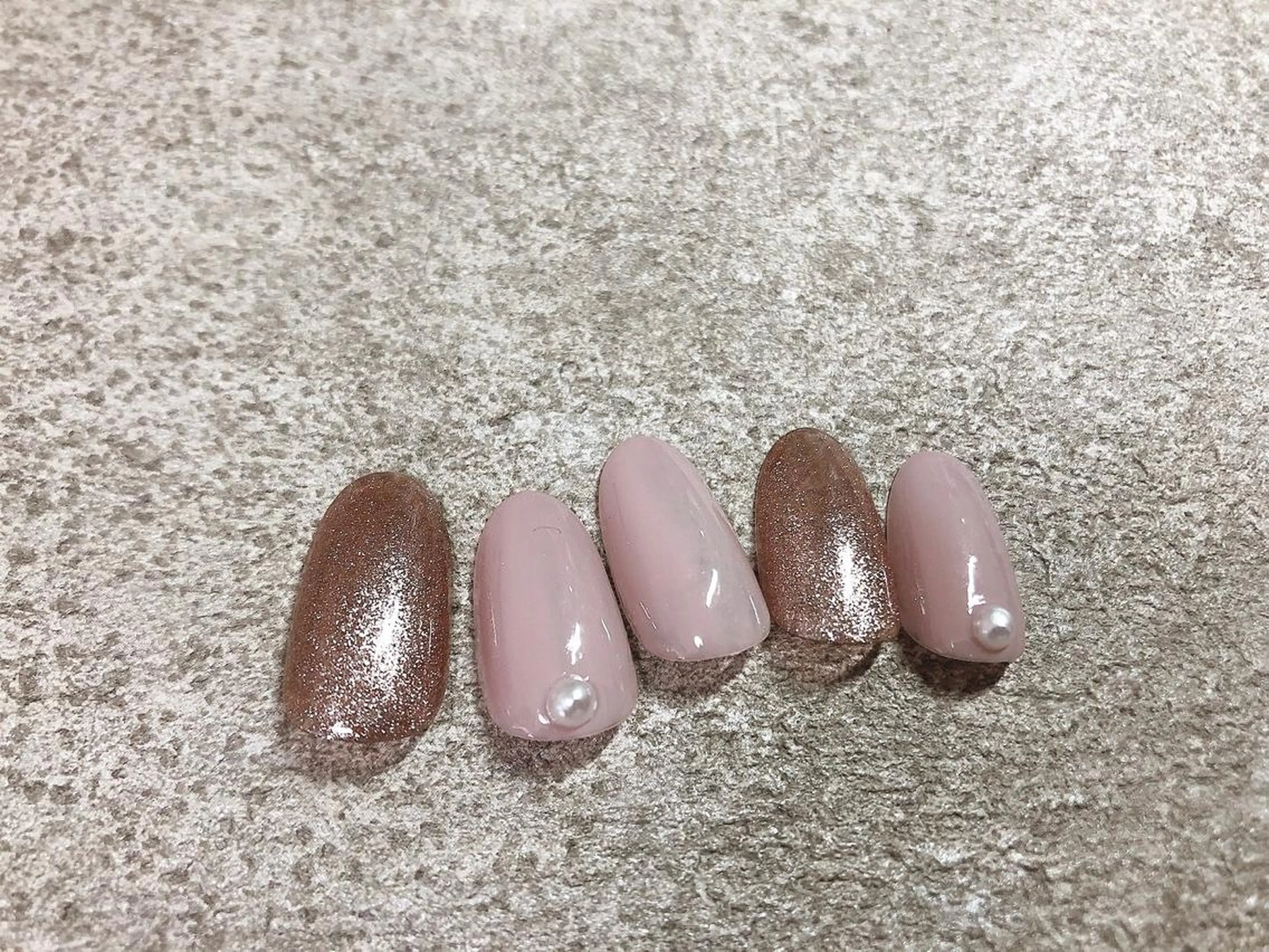 ネイル シンプルネイル ハンドネイル kiki nail &brow二子玉川の眉毛・アイブロウイメージ