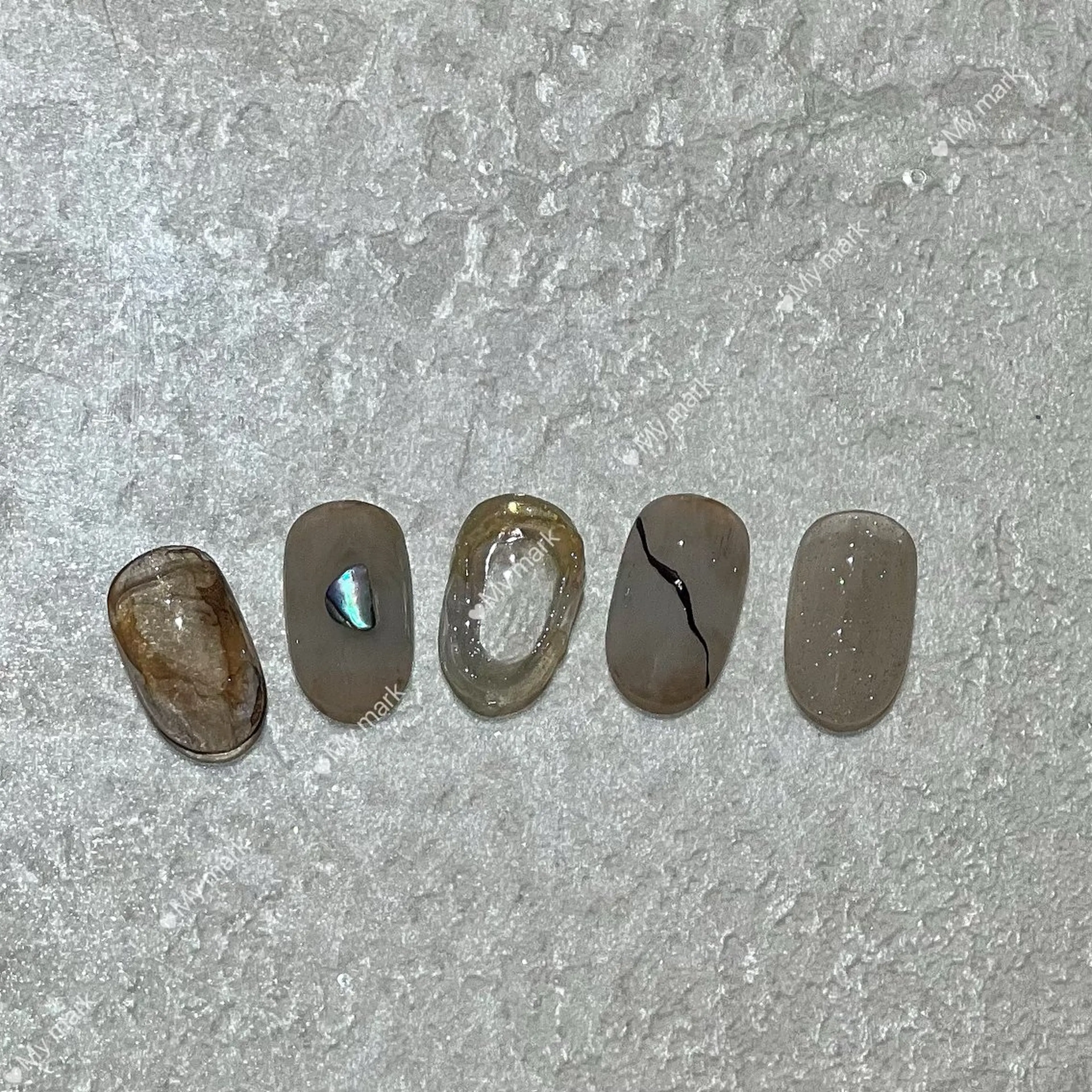 ネイル Kurehashi Yui🧸のネイルデザイン