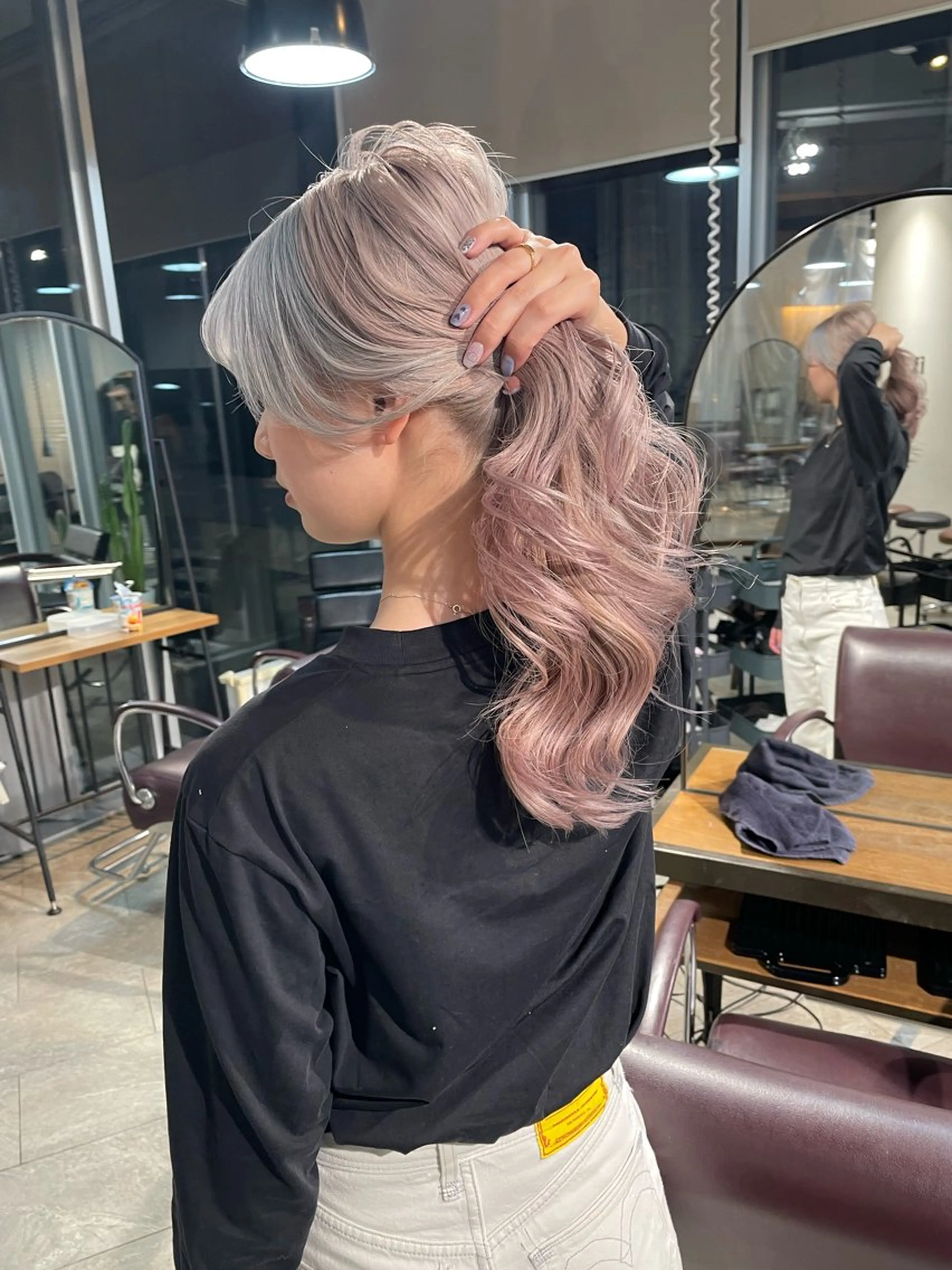 ロング カラー カット ヘアカラー トリートメント ヘアセット 💜ハイトーン💛 マジカルかいちゃんのヘアスタイル