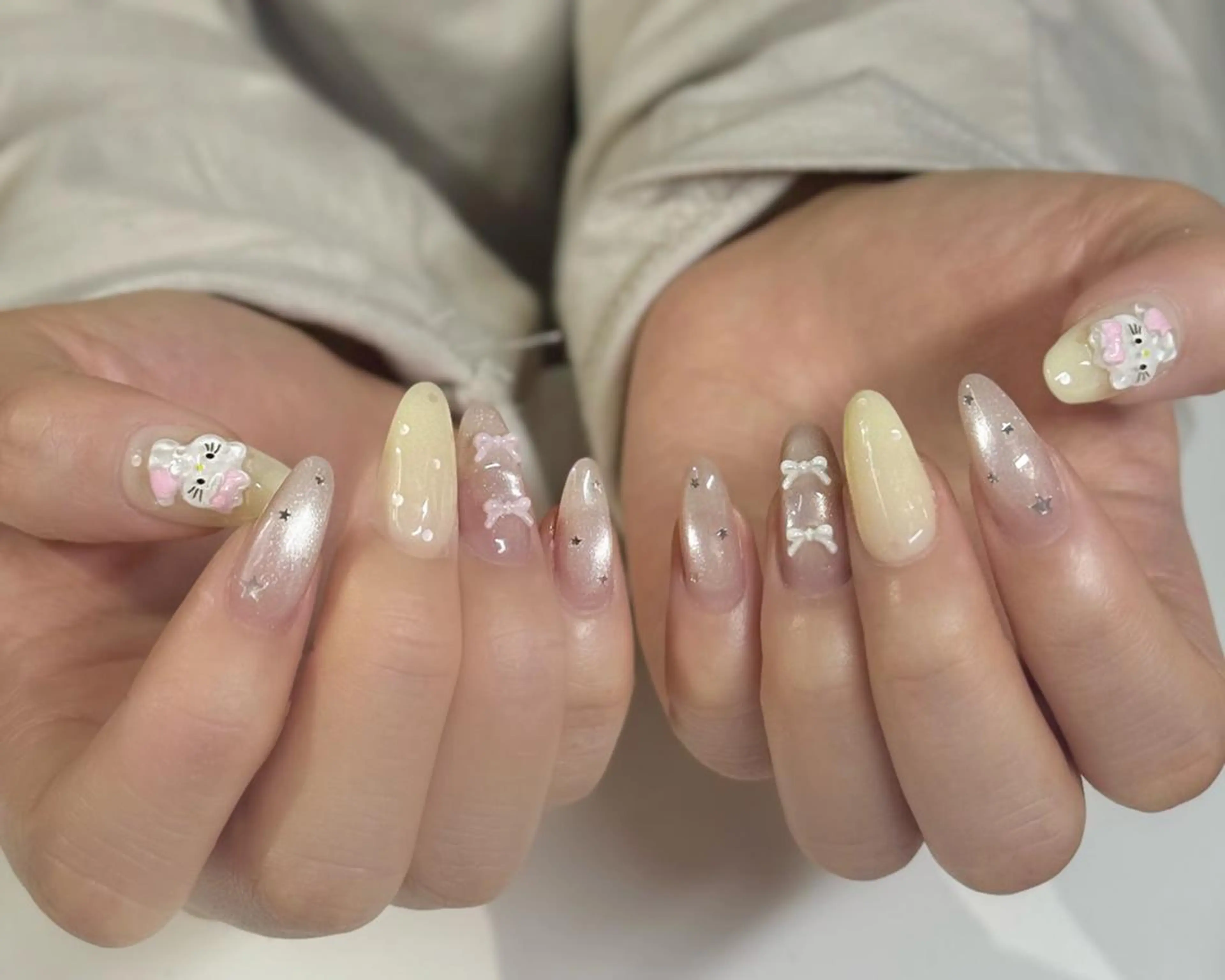 ネイル ハンドネイル ハンドケア 🍑 momo_nailのネイルデザイン