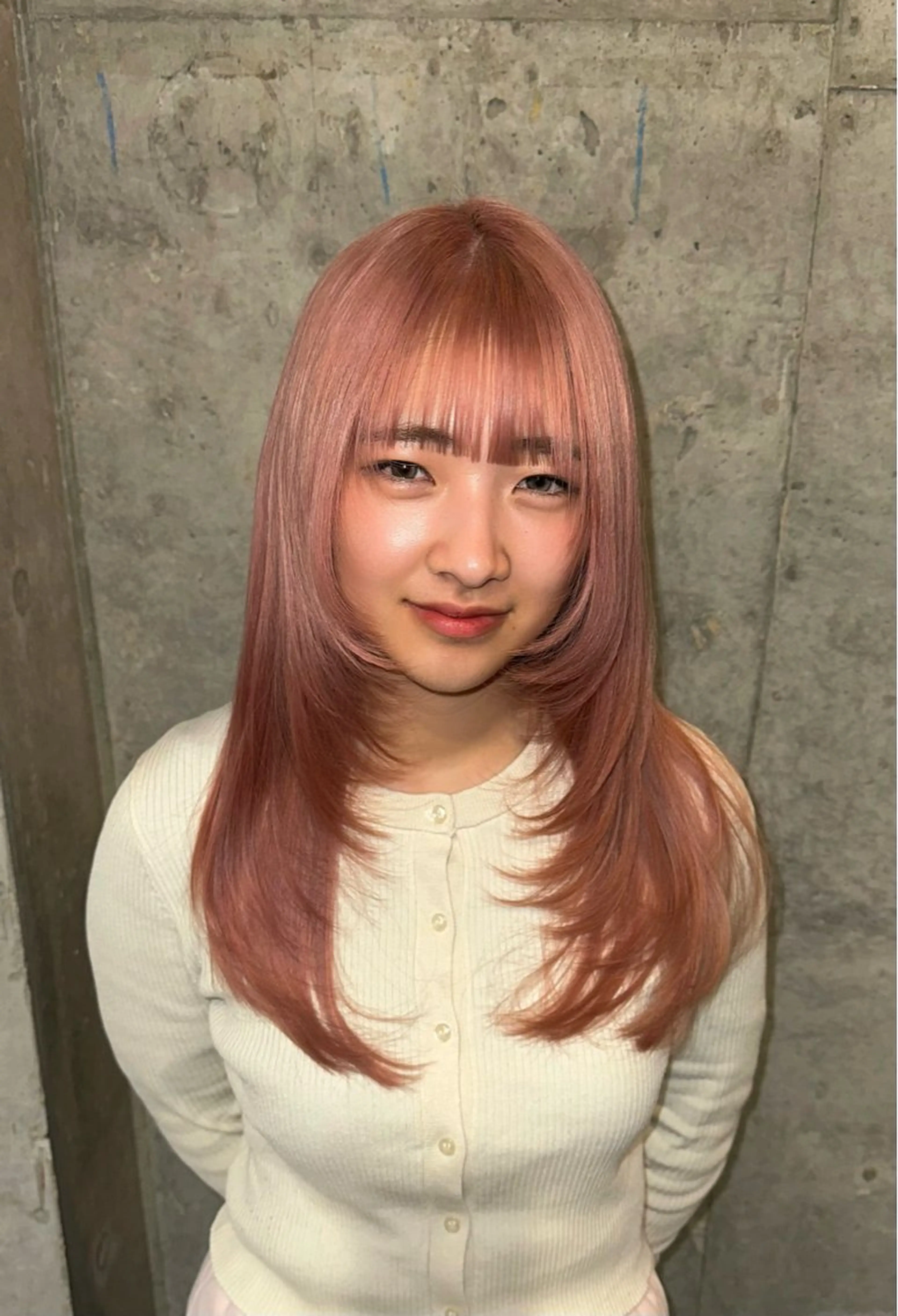 👀そろそろケアしたい👀🌈ダブルカラー🌈カット➕ケアブリーチ➕トリートメントの写真