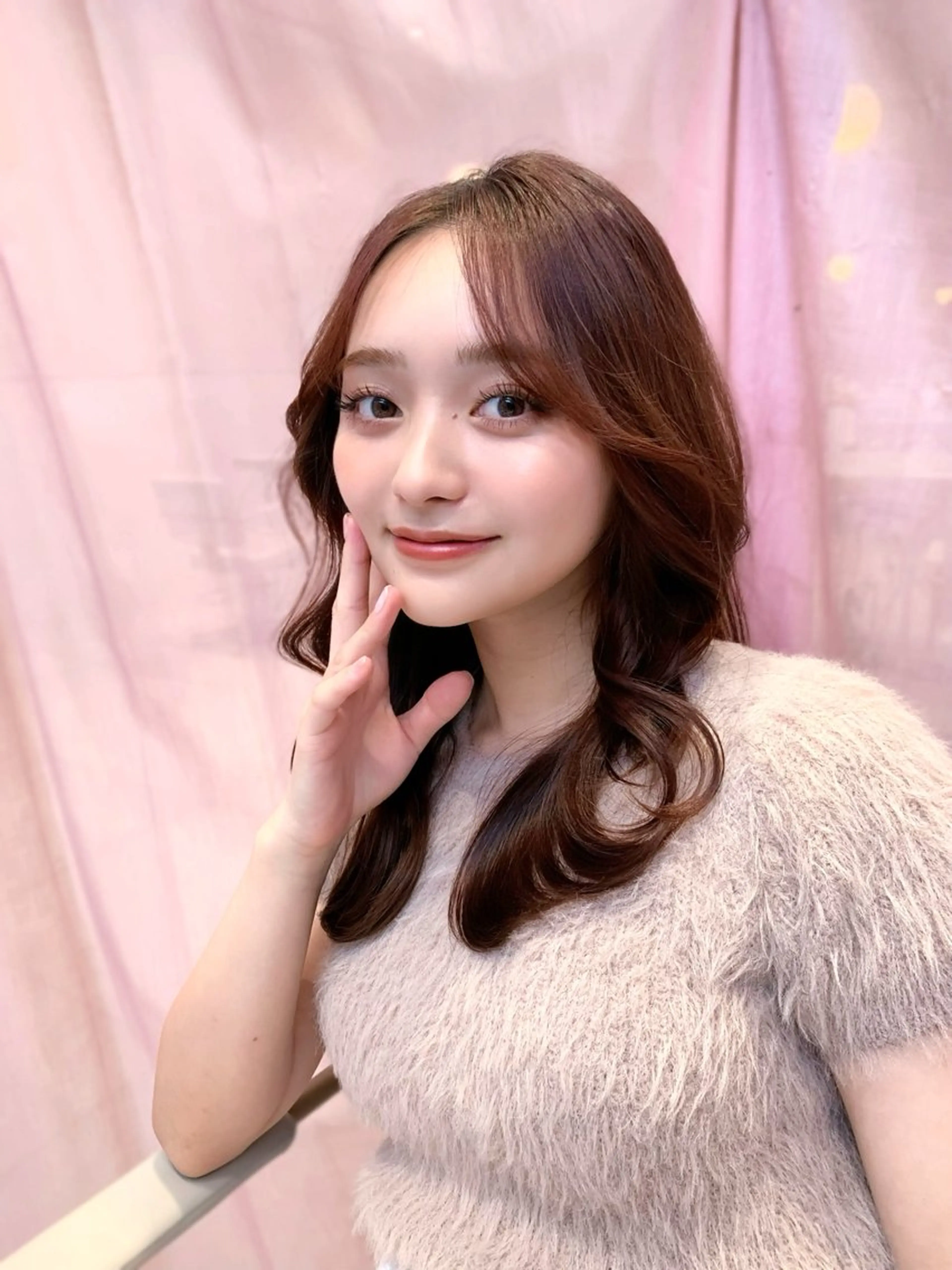 ミディアム カラー カット ヘアカラー トリートメント ヘッドスパ ヘアセット 韓国ヘア/レイヤー/ 顔まわり/りょーとのヘアスタイル