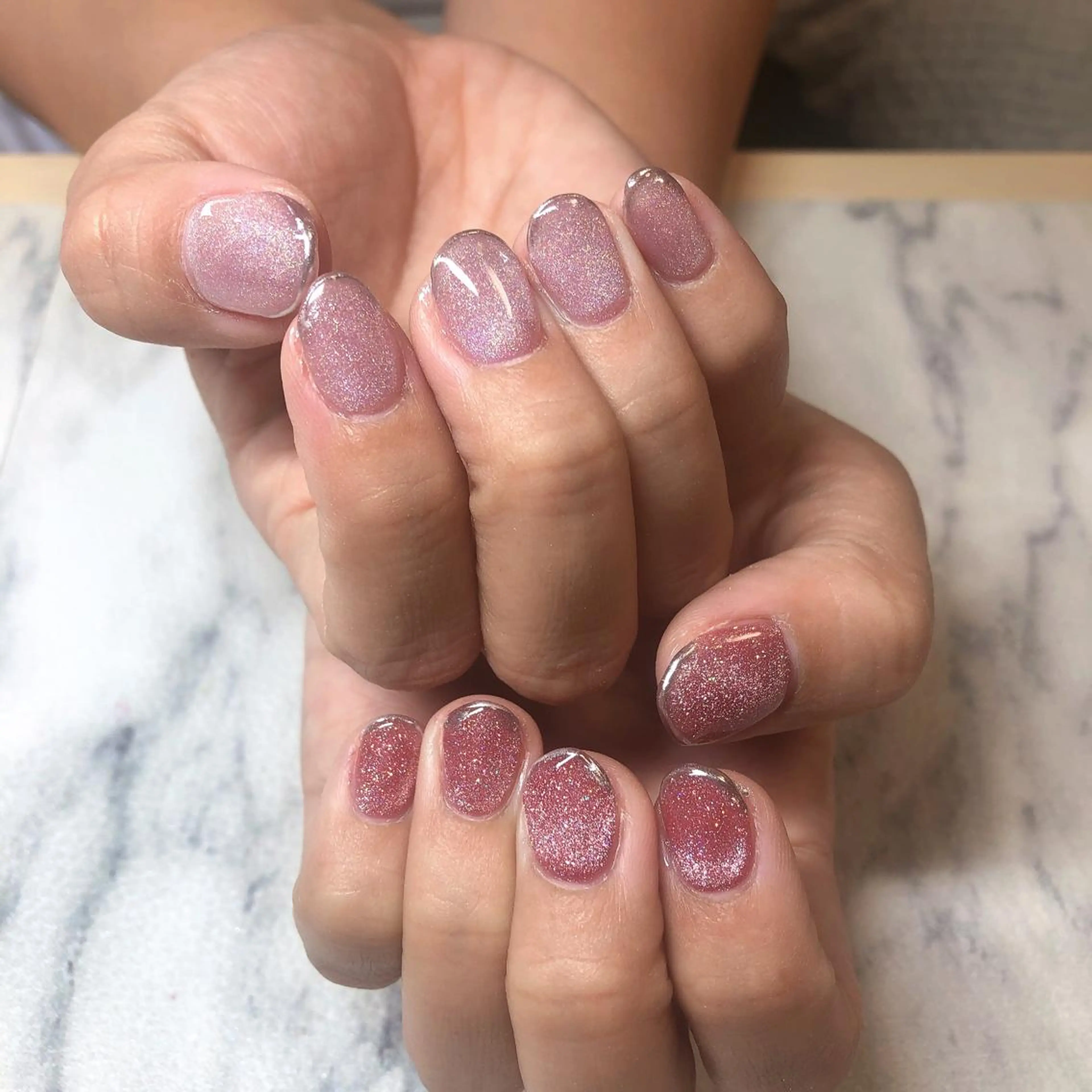 ネイル フレンチネイル マグネットネイル ミラーネイル 結城 怜菜のネイルデザイン