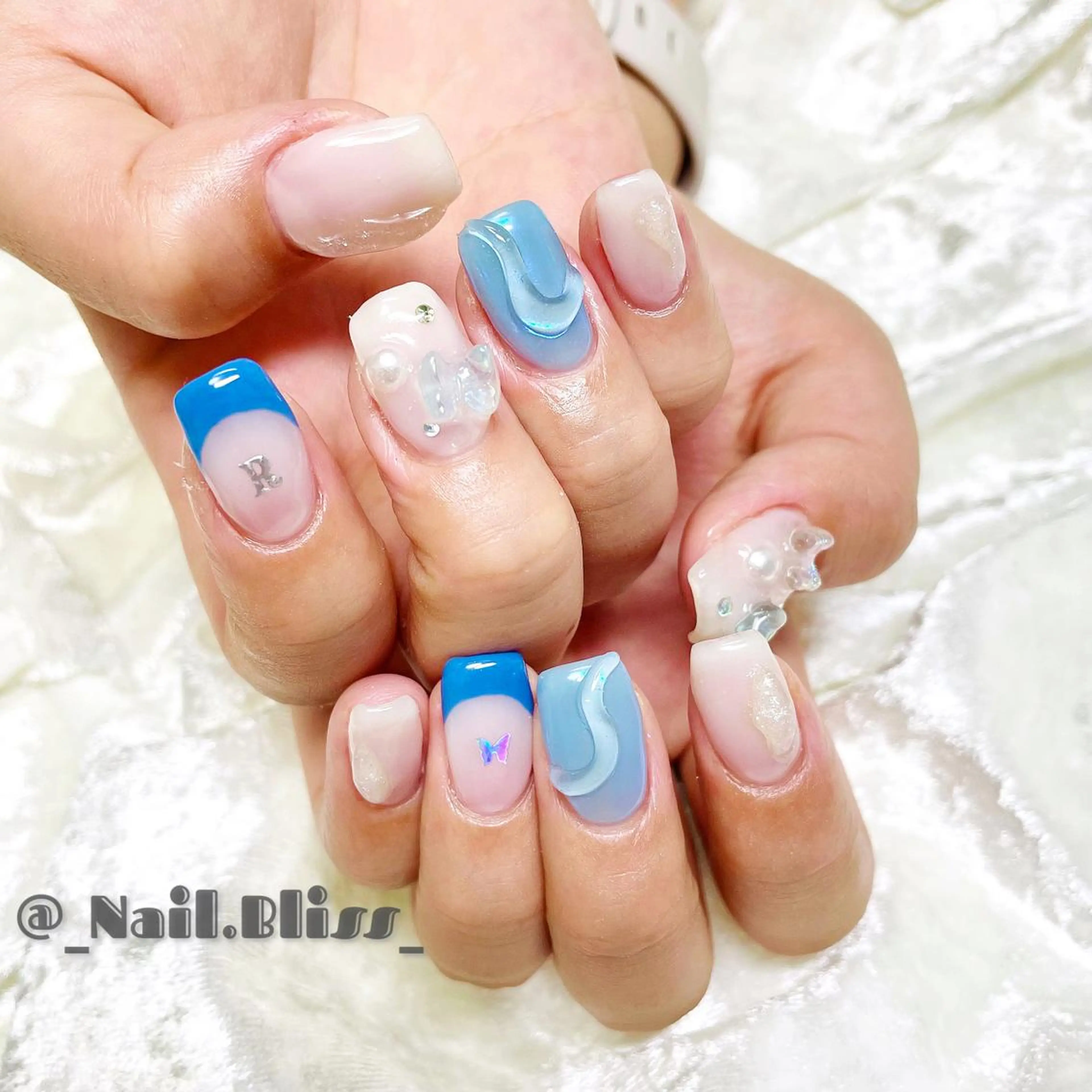 ネイル ハンドネイル NAIL BLISSのネイルデザイン