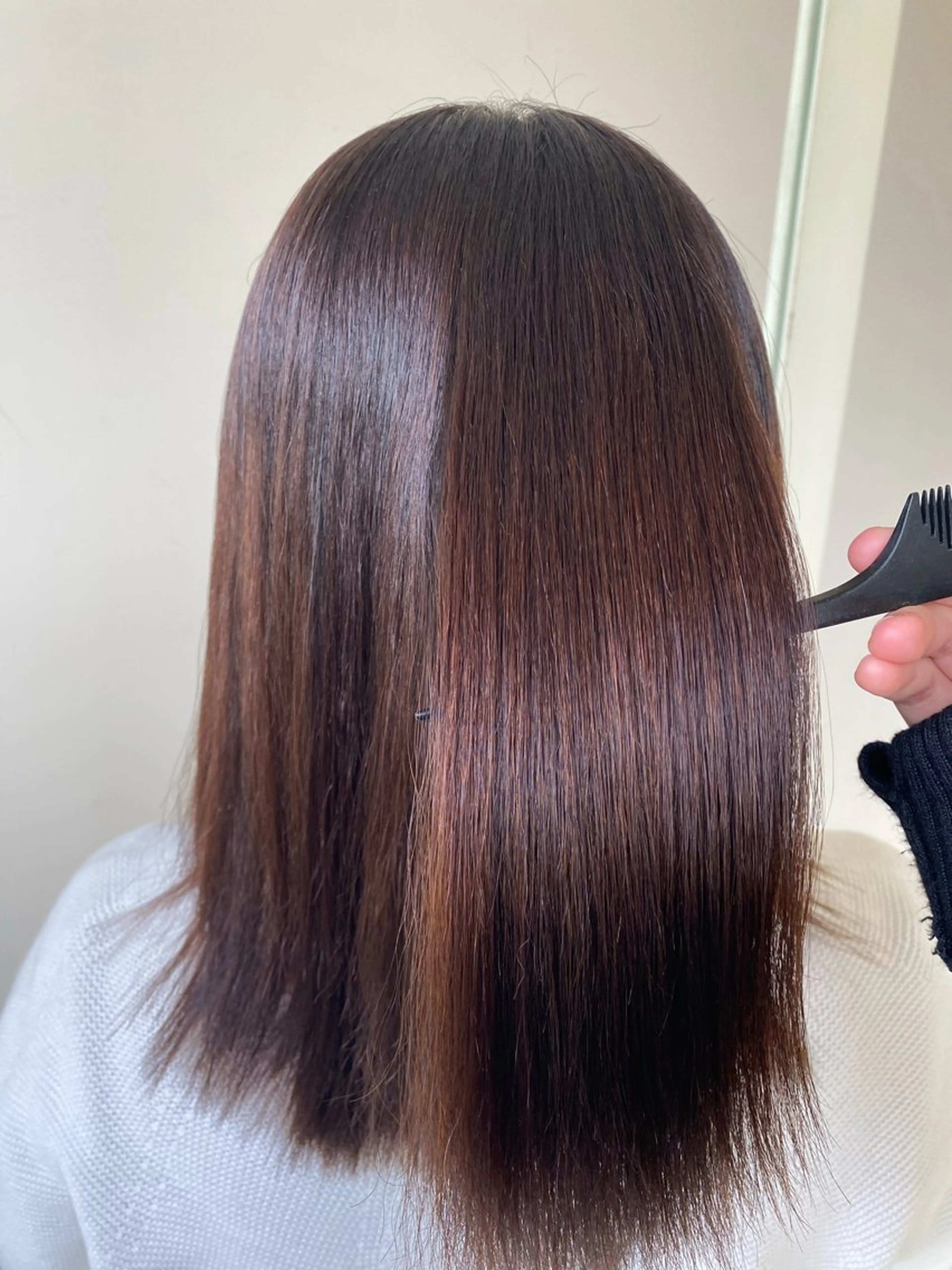 ミディアム 縮毛矯正 高本 明日香のヘアスタイル