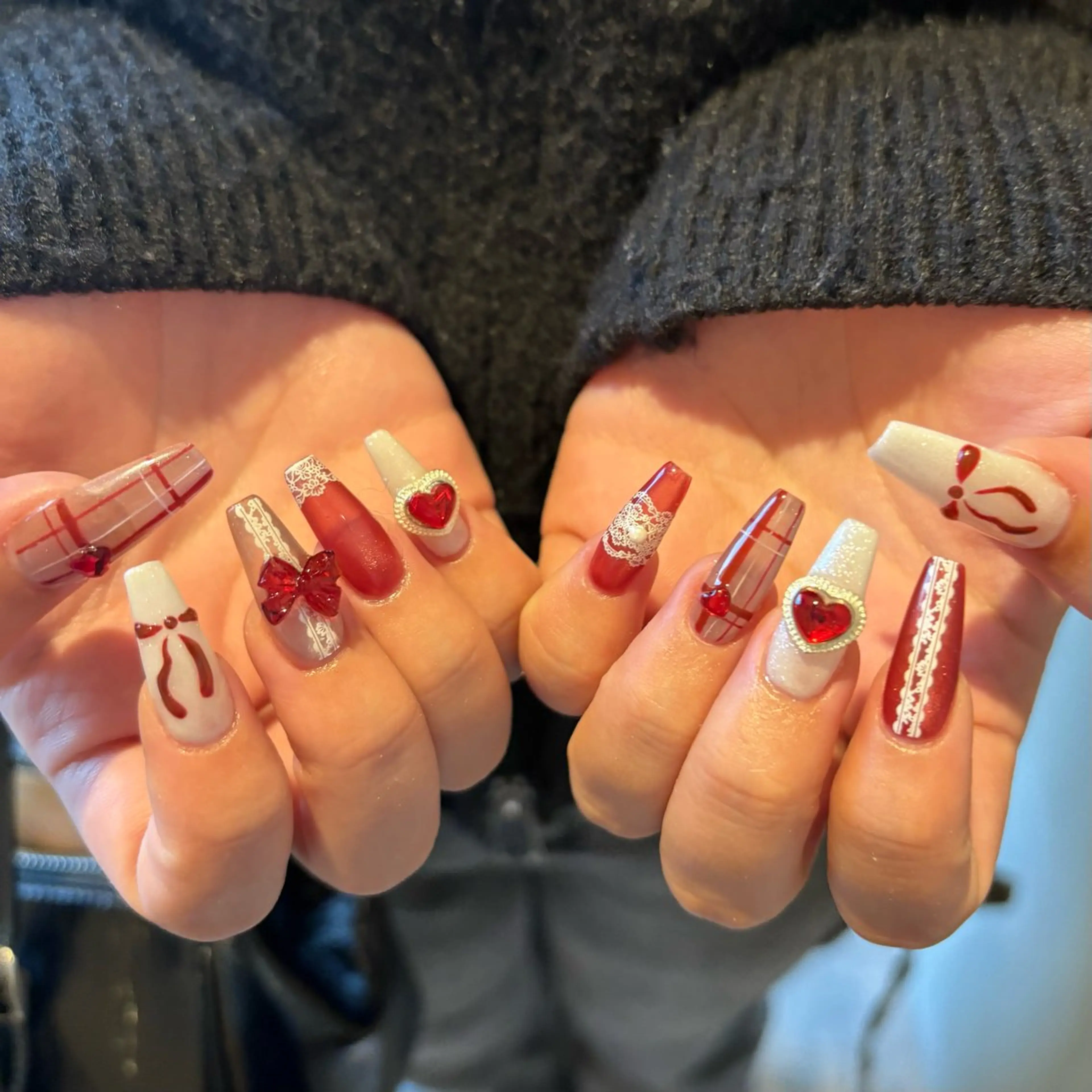 ネイル ハンドネイル io COCOROのネイルデザイン