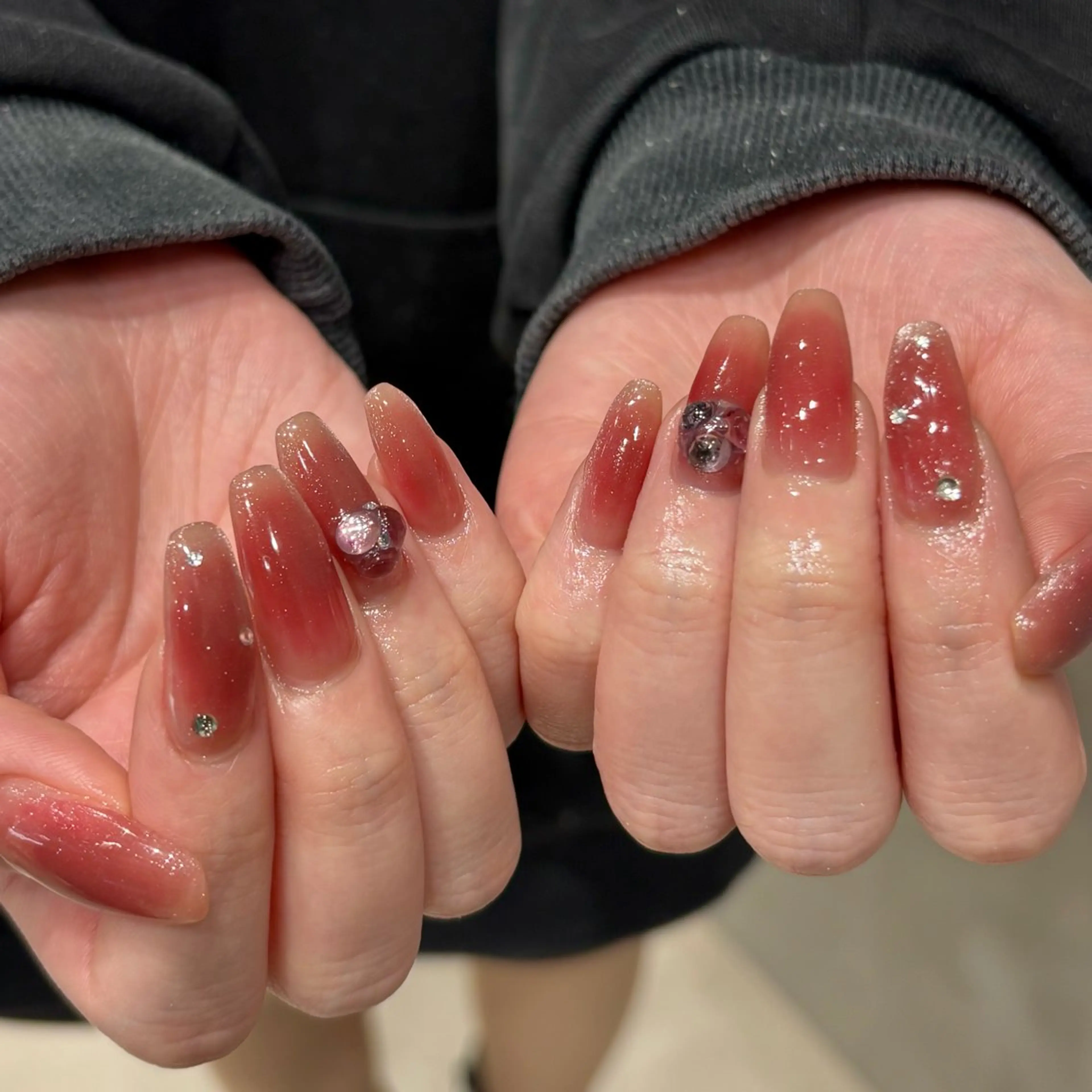 ネイル チークネイル ハンドネイル N° nail_ fuyukaのネイルデザイン