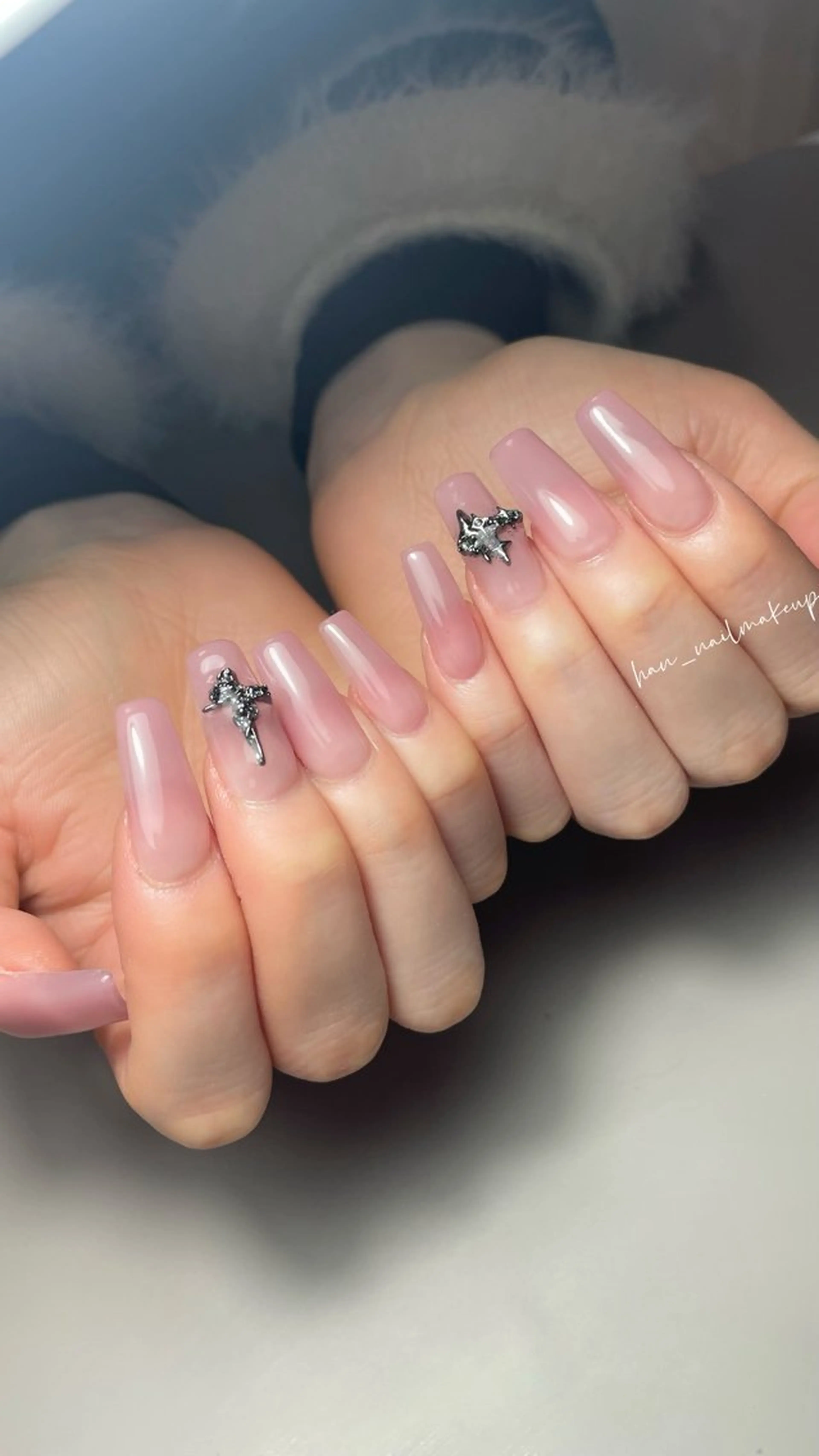 【オフ込】アクリルスカルプ(アクリル長さ出し)＋ワンカラー、カラーグラデーションの写真