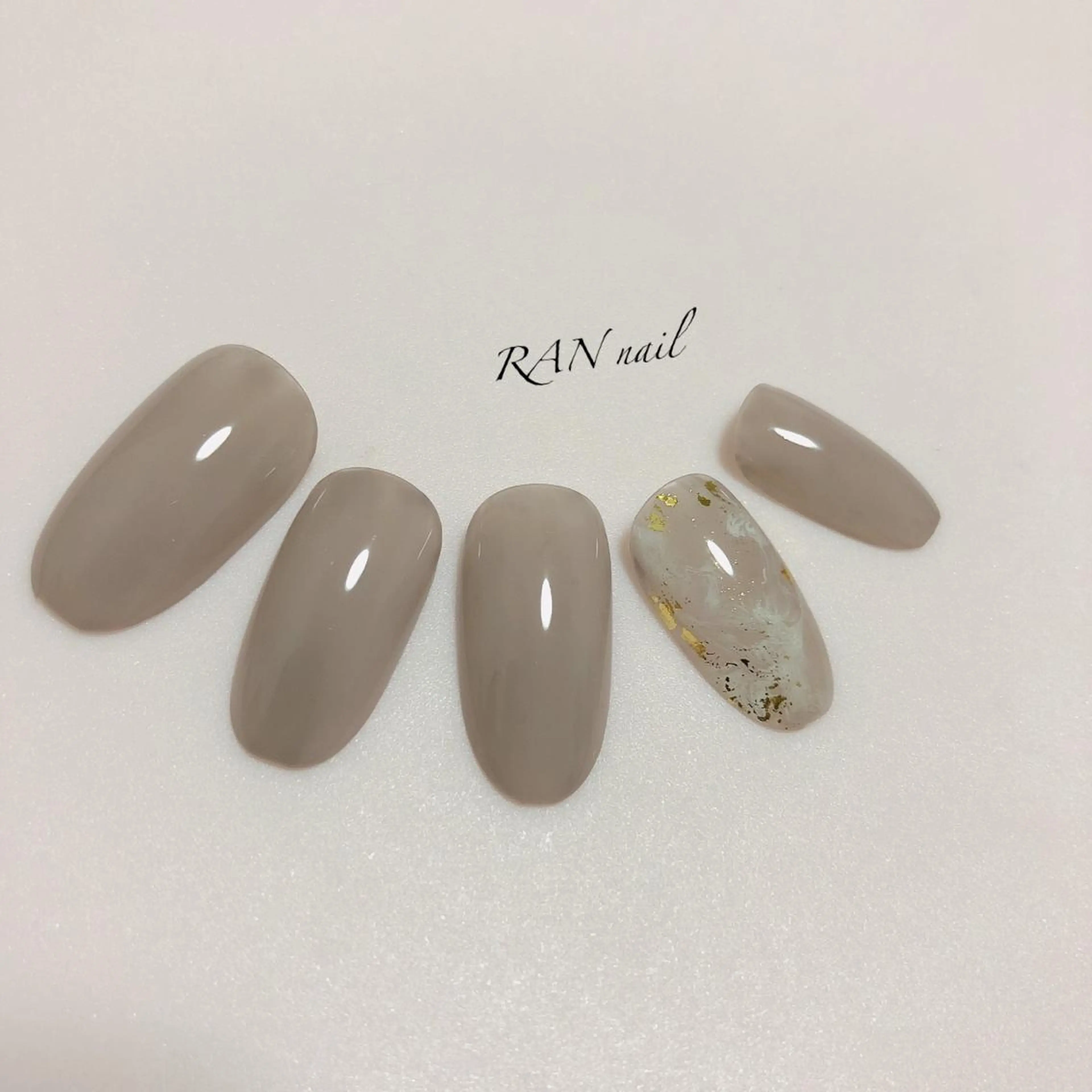 ネイル オフィスネイル ワンカラーネイル RAN nailのネイルデザイン
