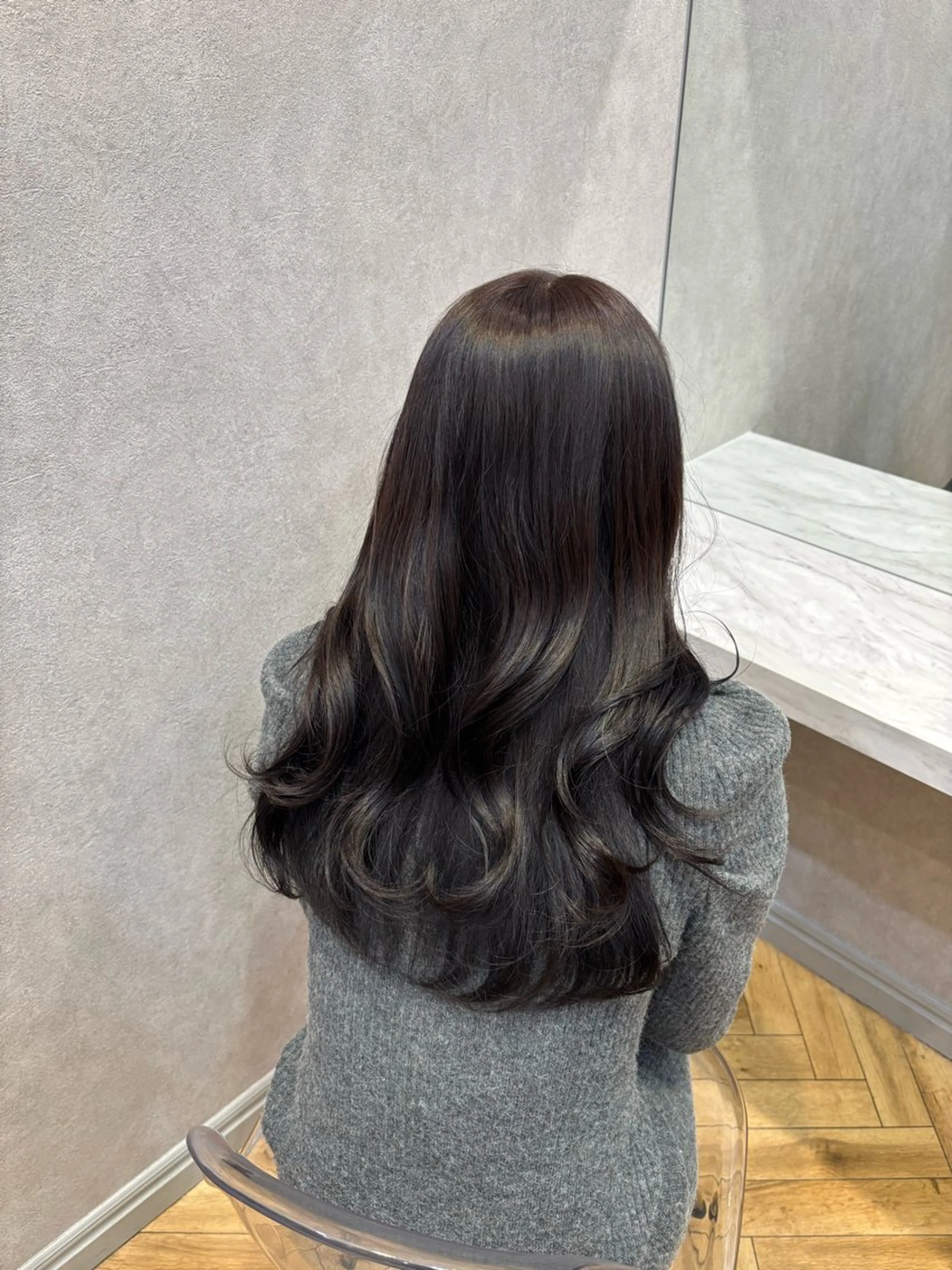 コテ巻き風パーマ➕カットトリートメント✂️の写真