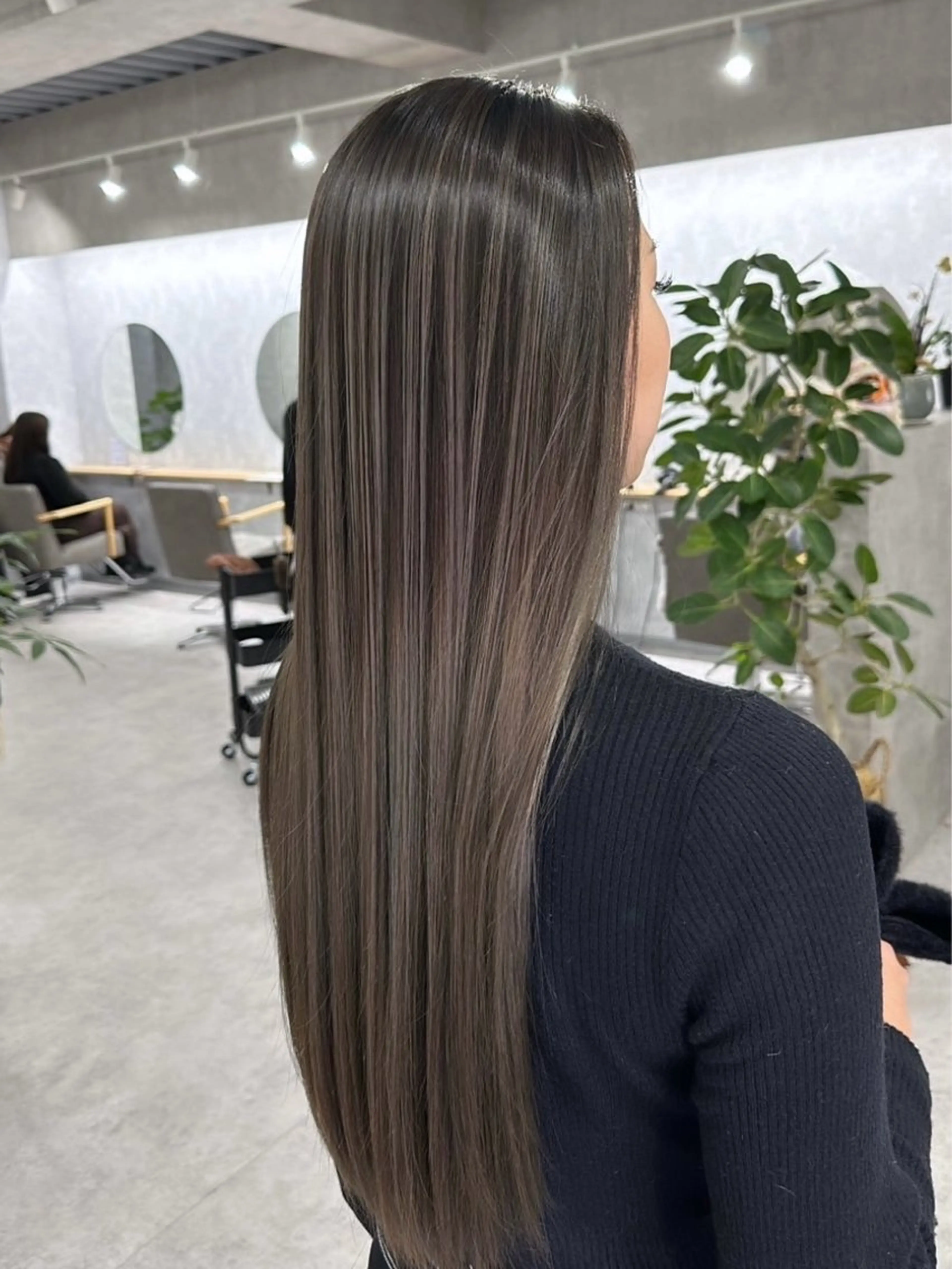 カラー 山本 竜輔のヘアスタイル