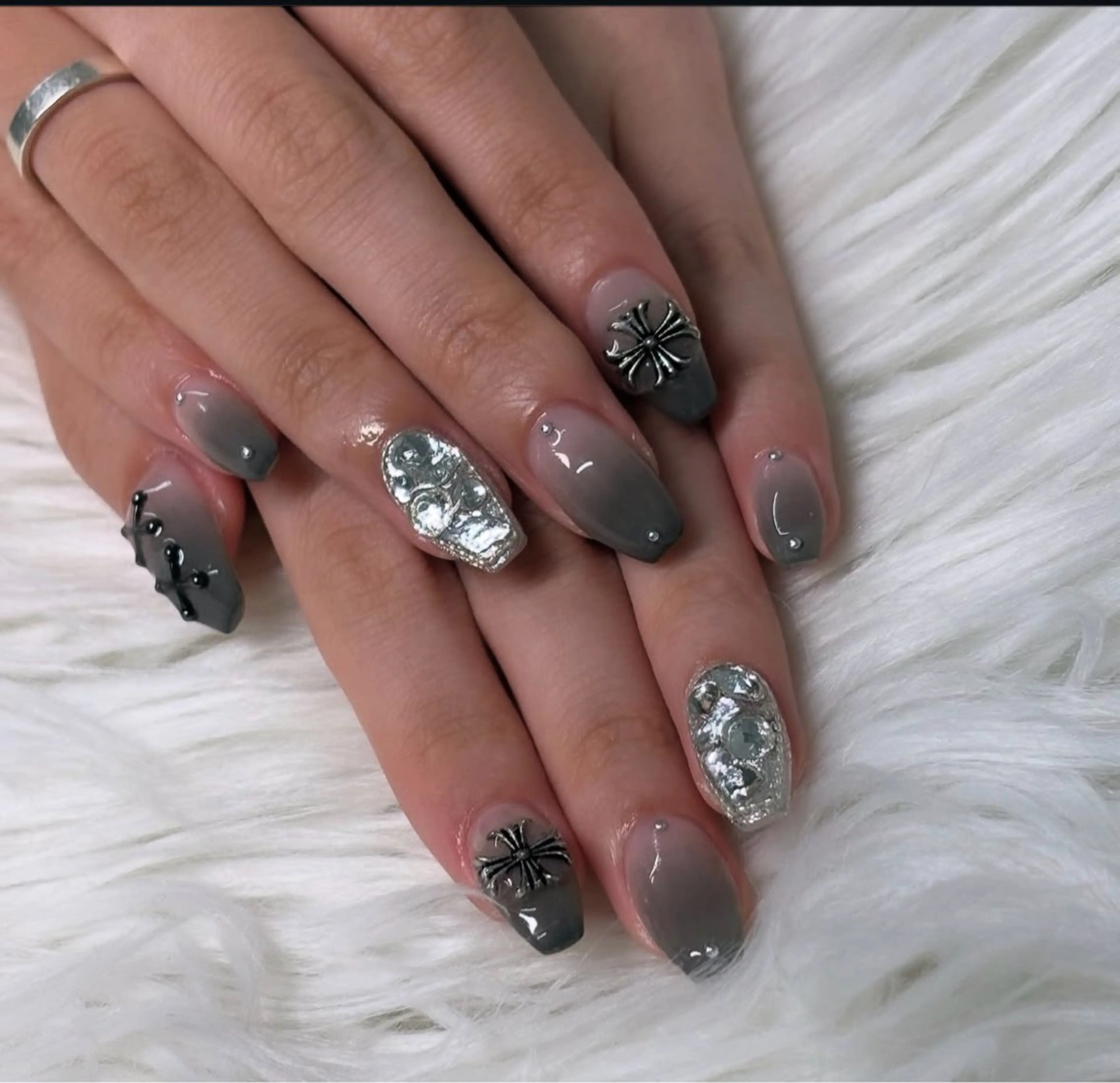 ネイル ハンドネイル yu zuのネイルデザイン